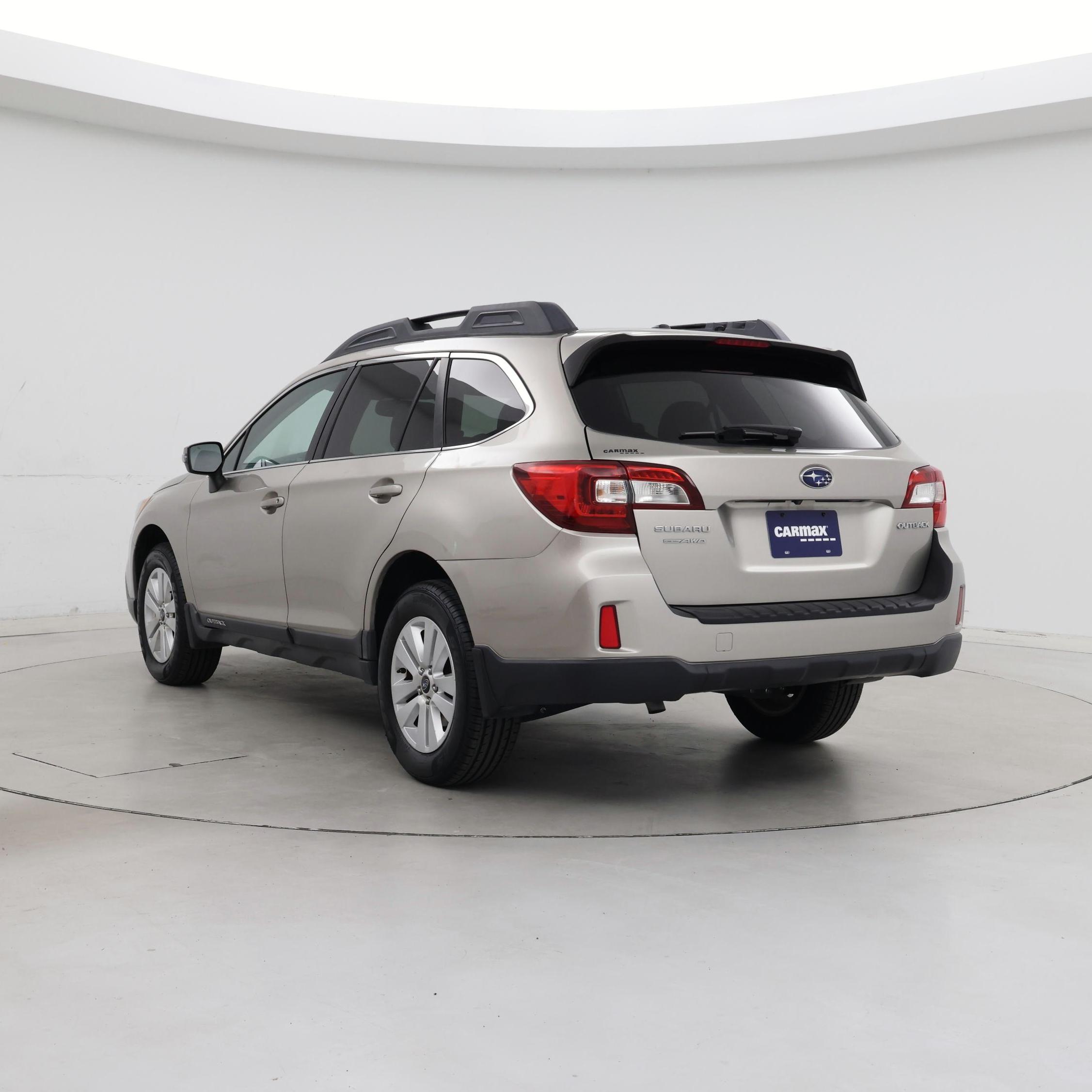 Thumbnail: 2015 Subaru Outback - 2
