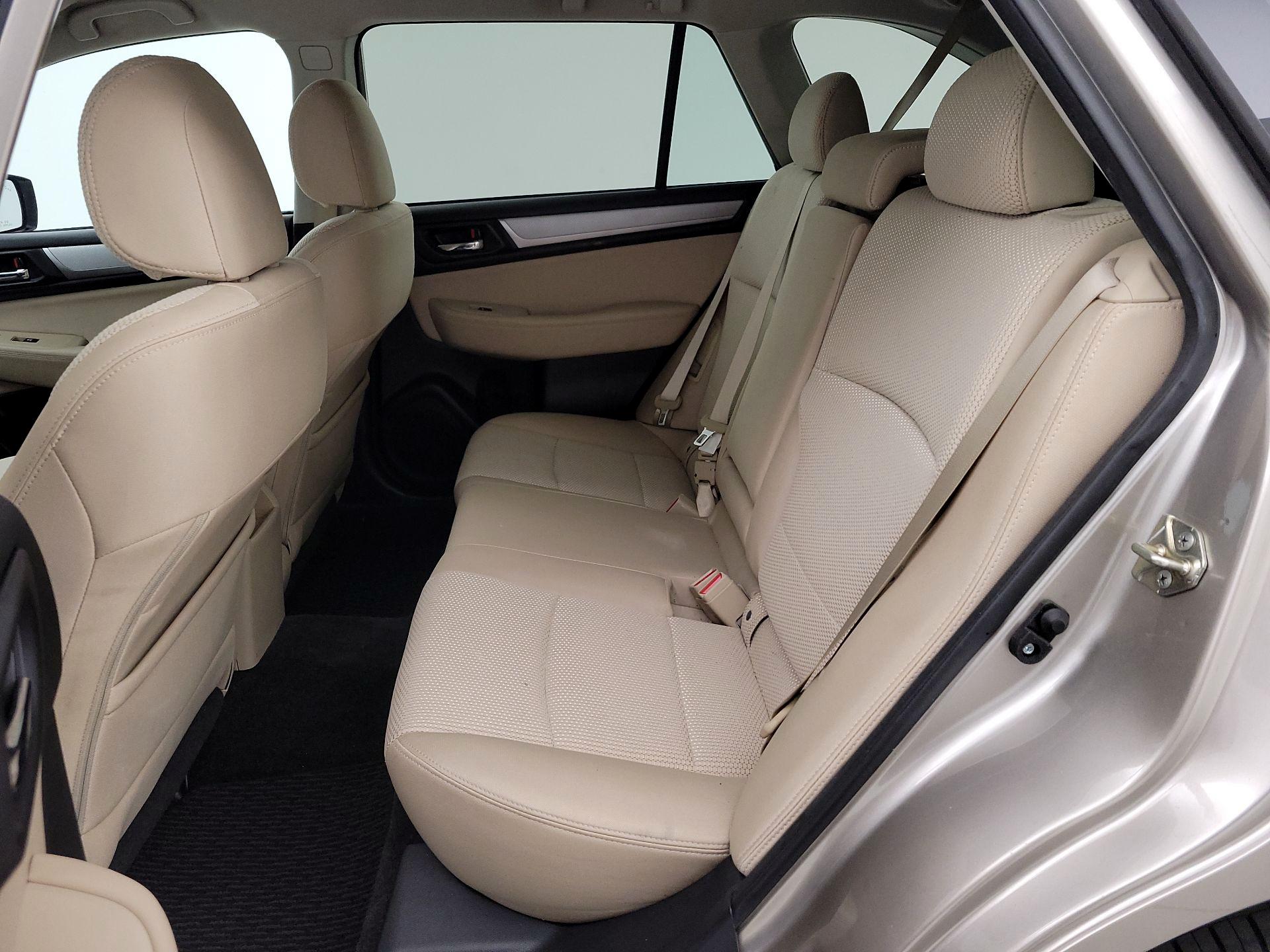 Thumbnail: 2015 Subaru Outback - 20