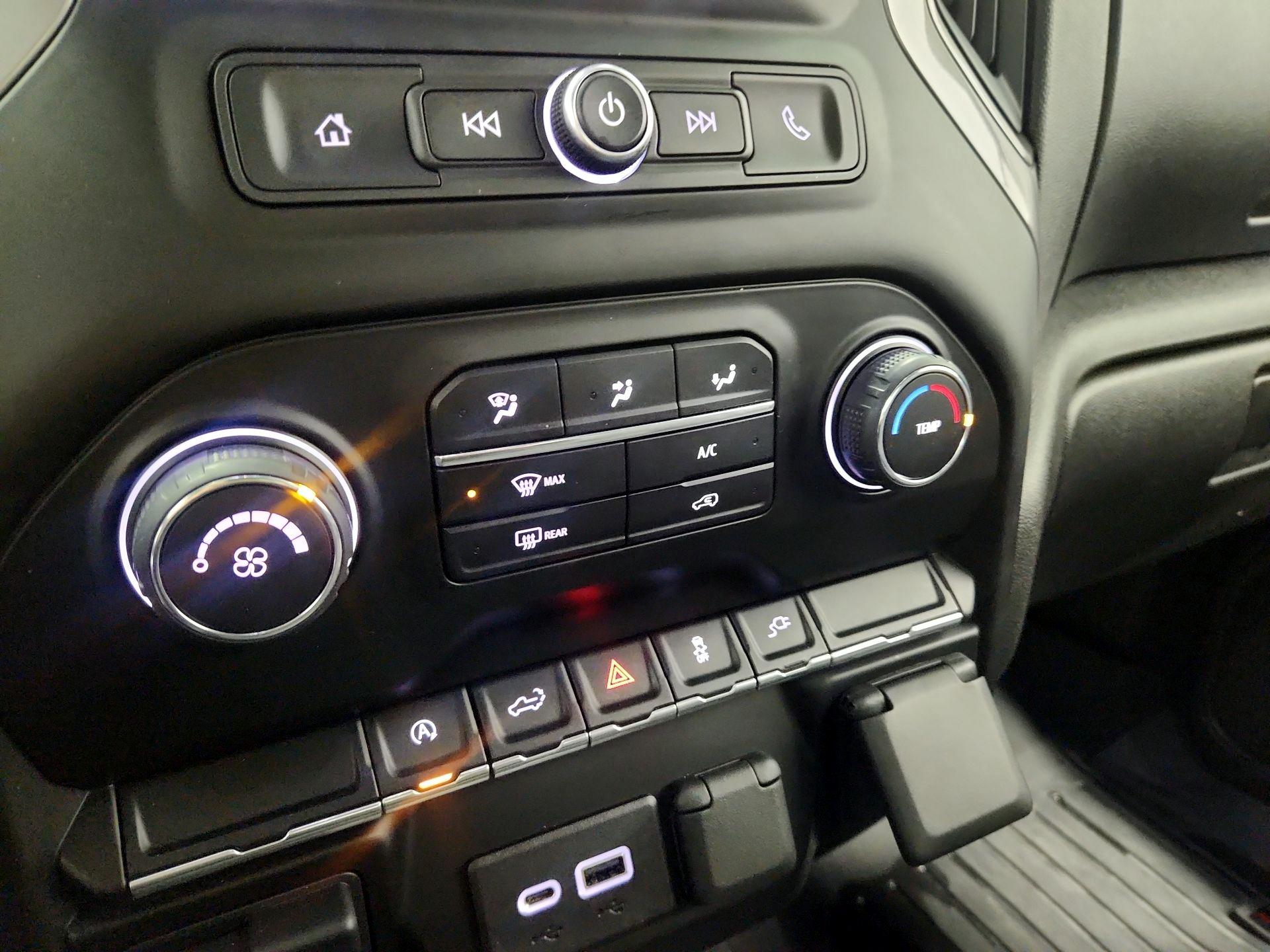 Thumbnail: 2021 Chevrolet Silverado 1500 - 16