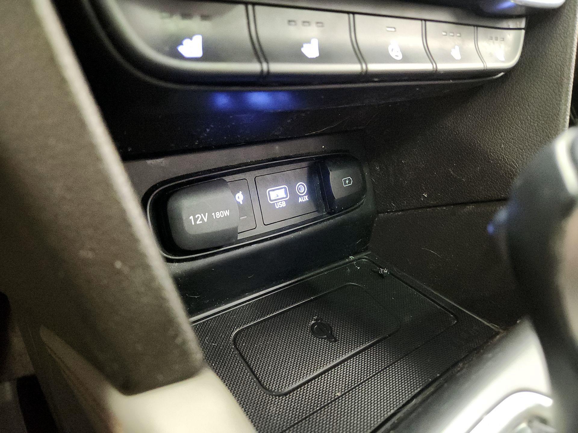 Thumbnail: 2020 Hyundai Santa Fe - 19