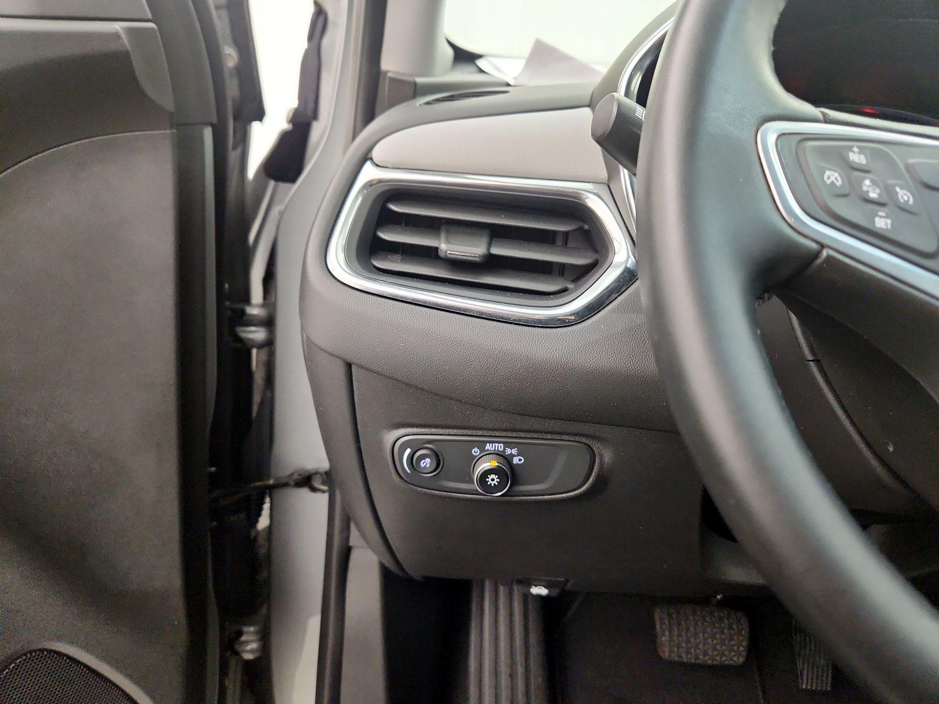 Thumbnail: 2023 Chevrolet Equinox - 13