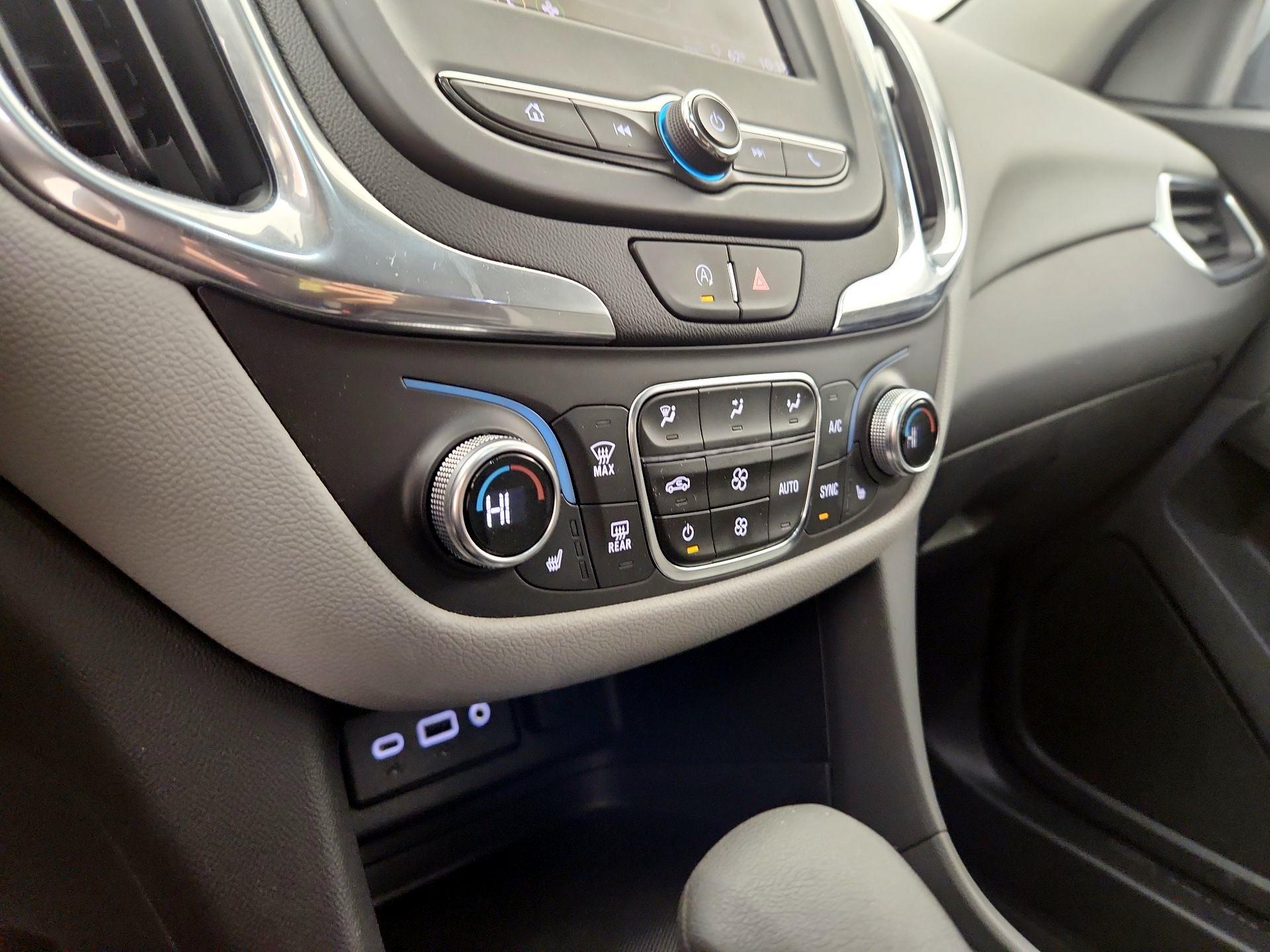 Thumbnail: 2023 Chevrolet Equinox - 16