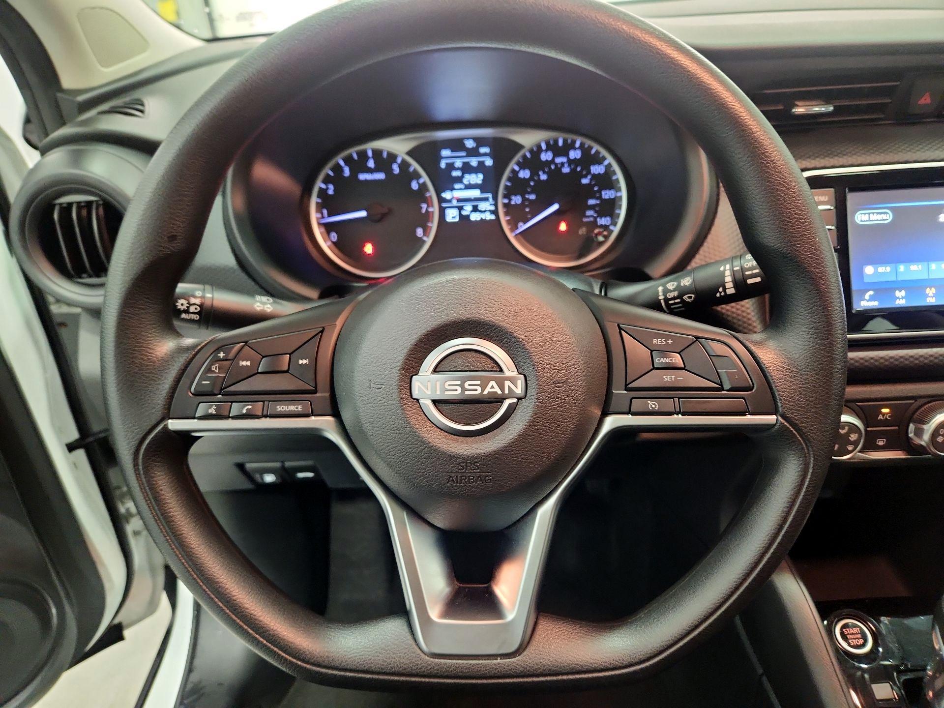 Thumbnail: 2022 Nissan Kicks - 10