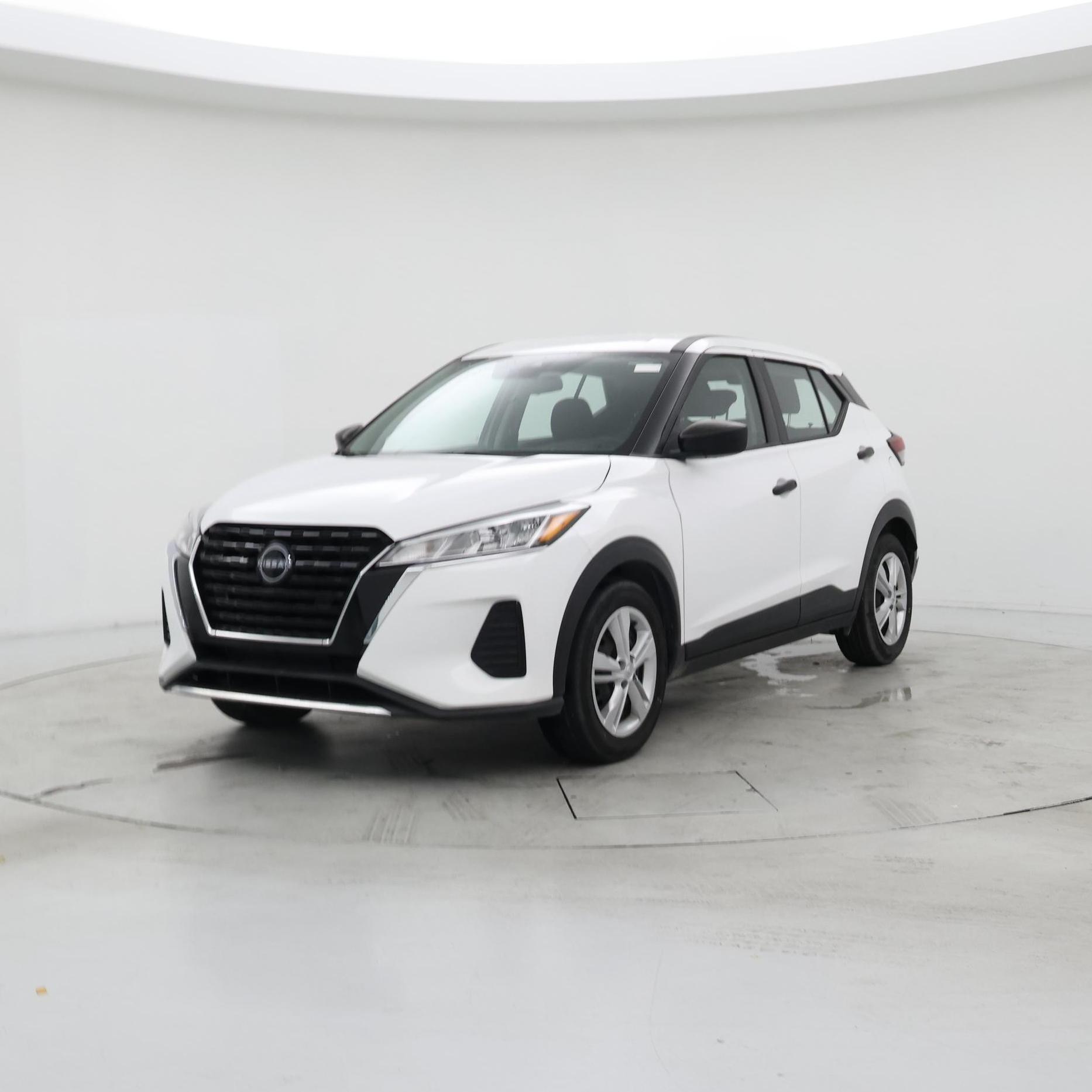 Thumbnail: 2022 Nissan Kicks - 4