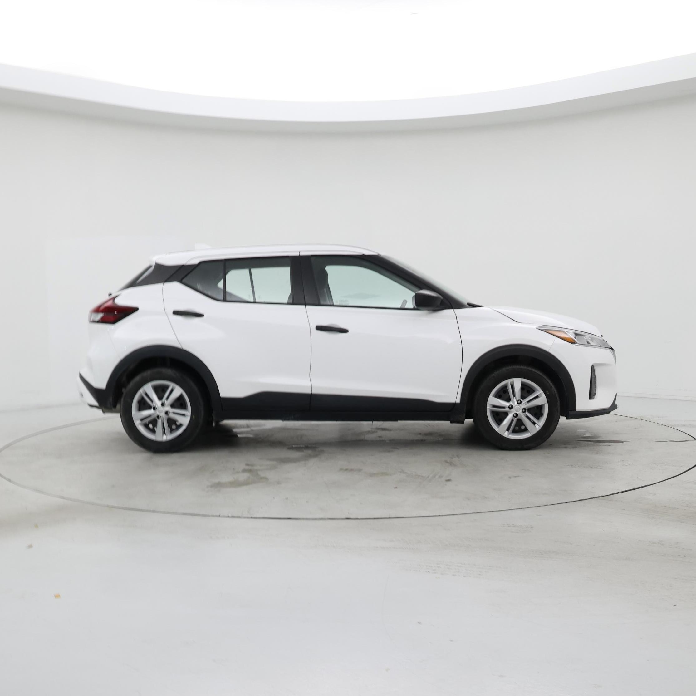 Thumbnail: 2022 Nissan Kicks - 7