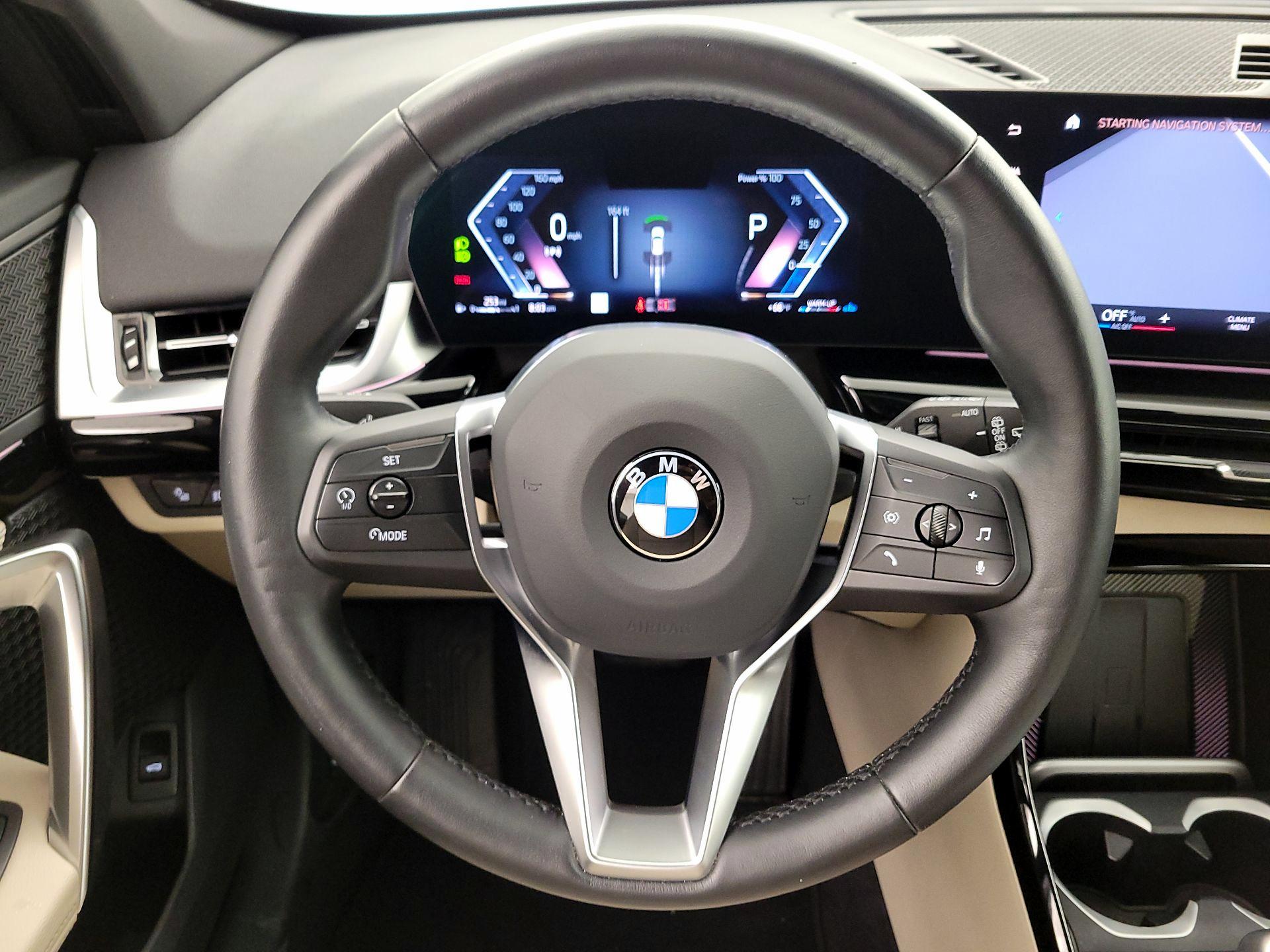 Thumbnail: 2023 BMW X1 - 10