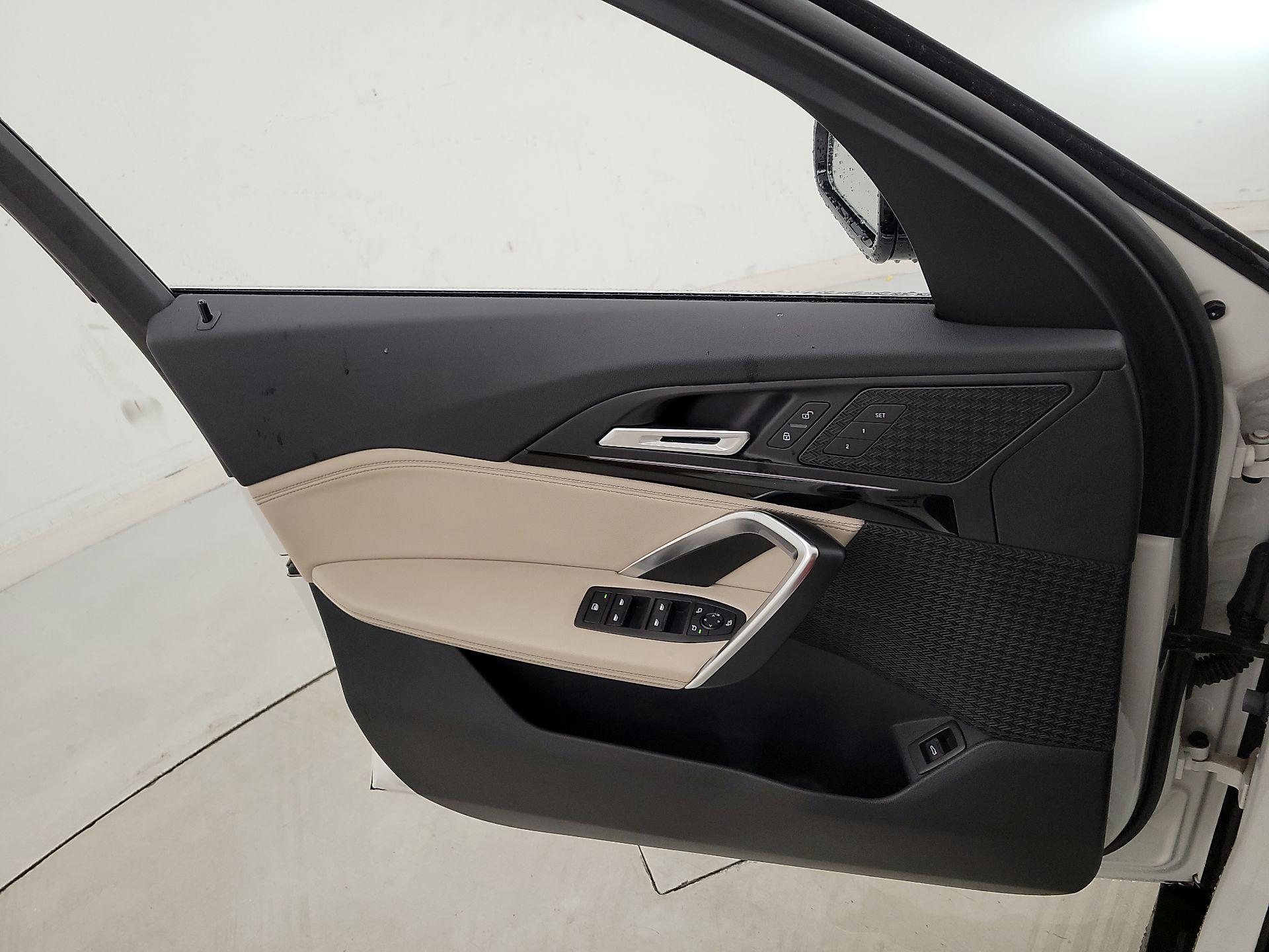 Thumbnail: 2023 BMW X1 - 12