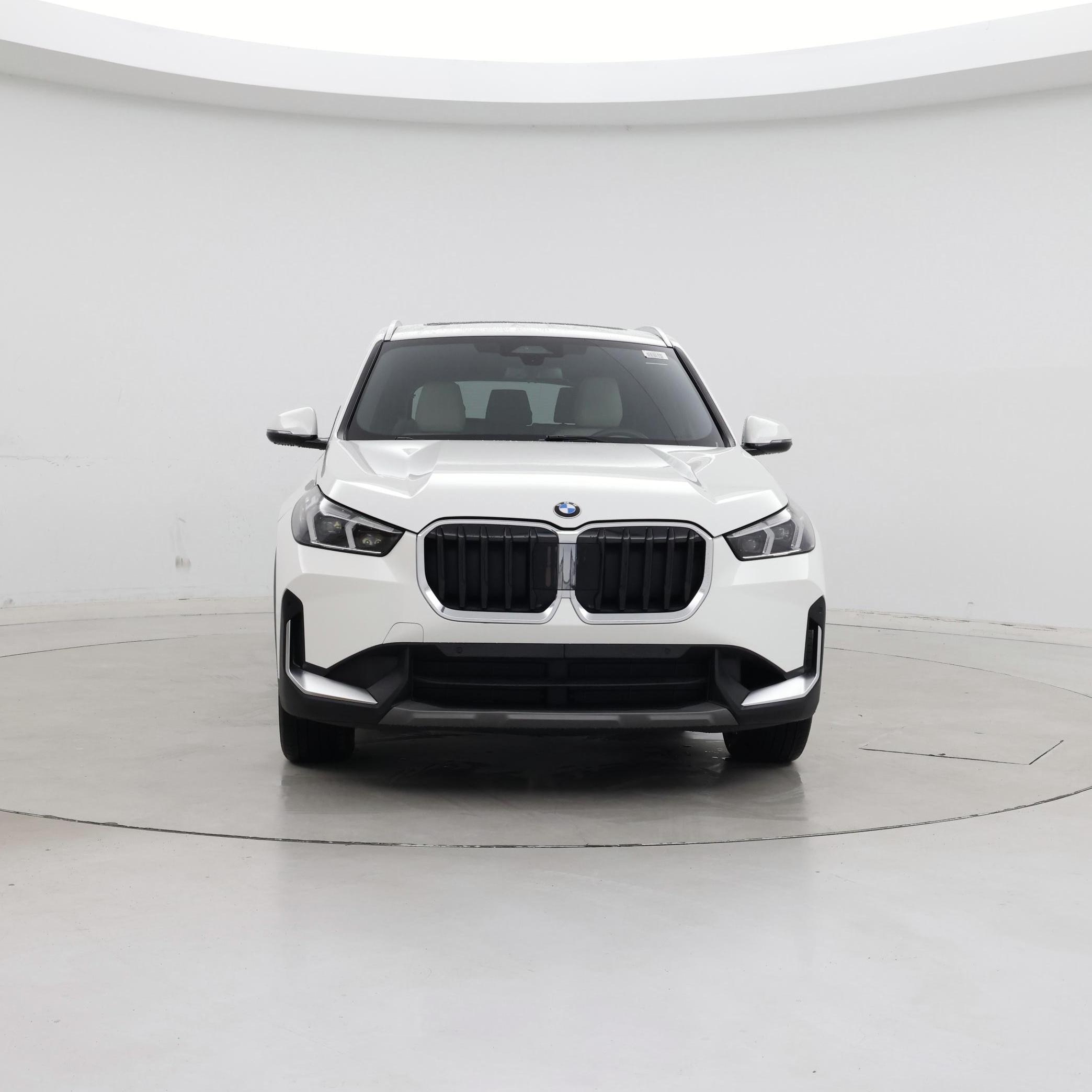 Thumbnail: 2023 BMW X1 - 5