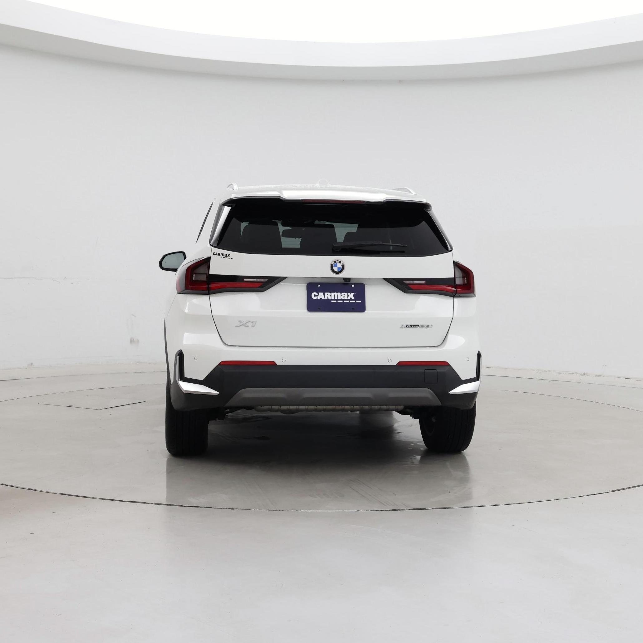 Thumbnail: 2023 BMW X1 - 6