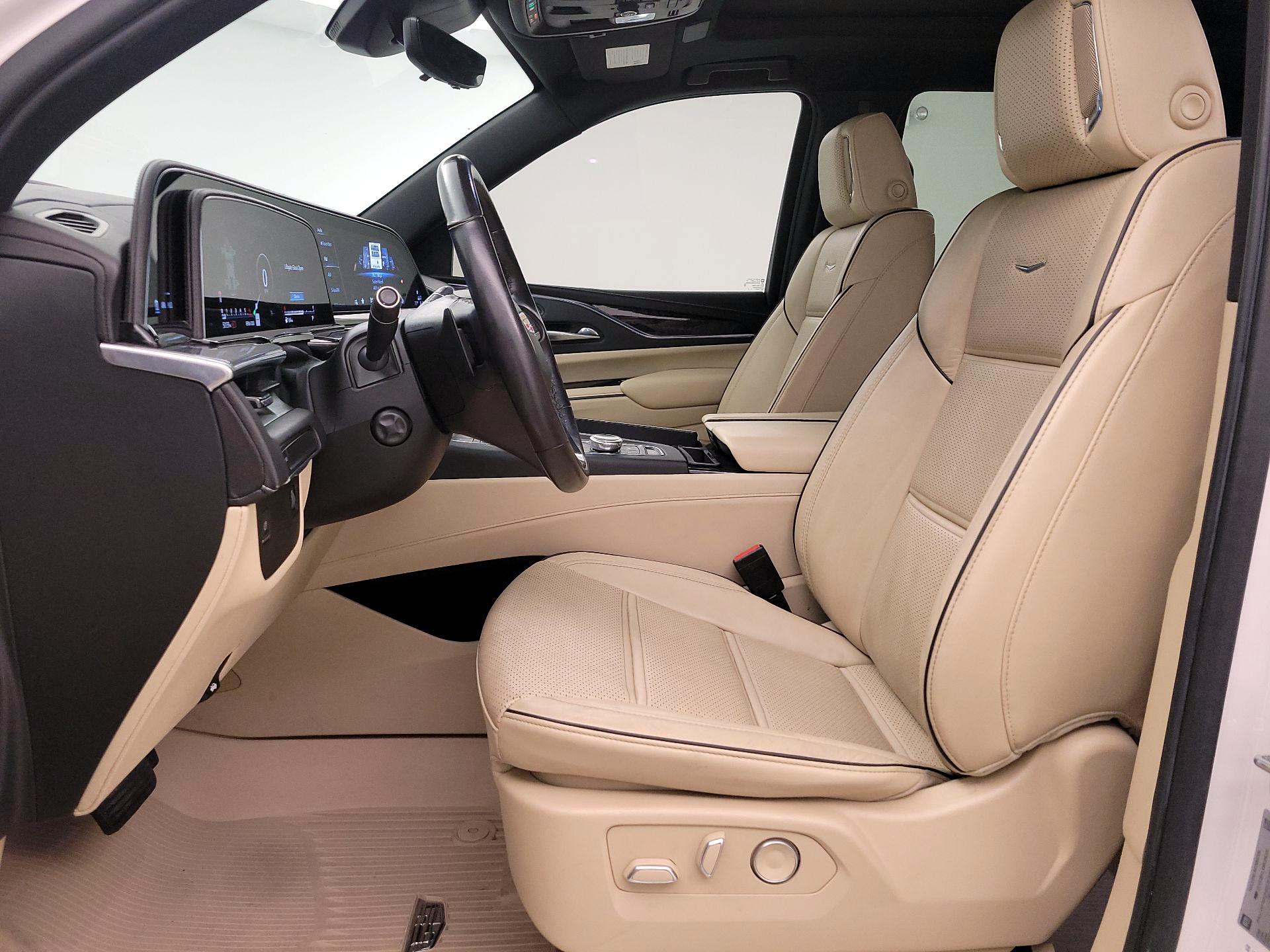 Thumbnail: 2021 Cadillac Escalade - 11