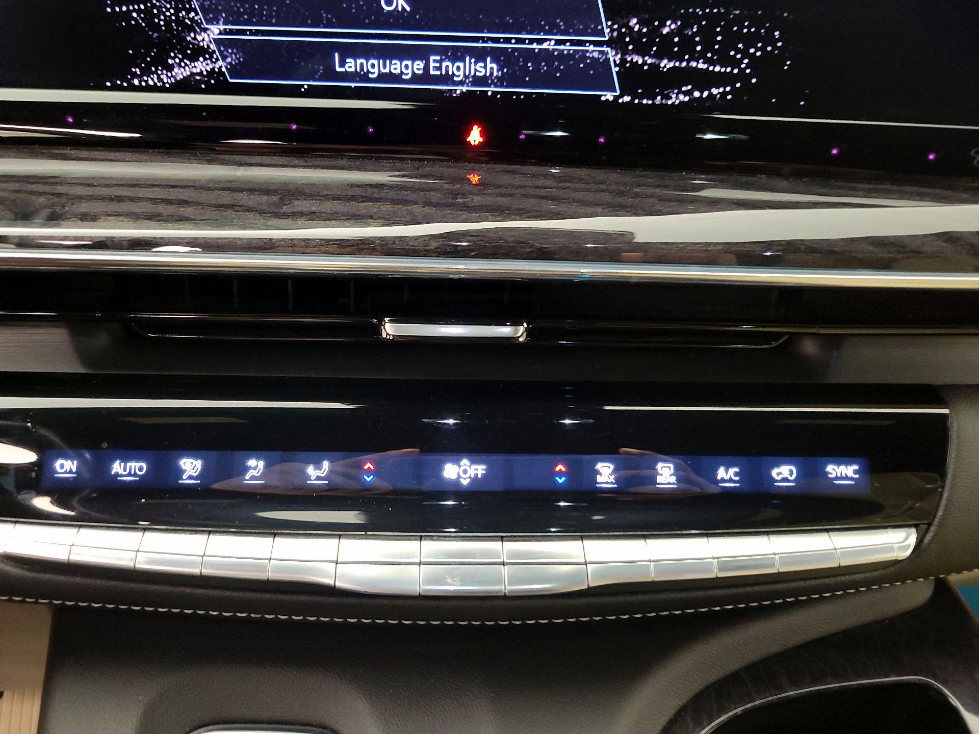 Thumbnail: 2021 Cadillac Escalade - 17