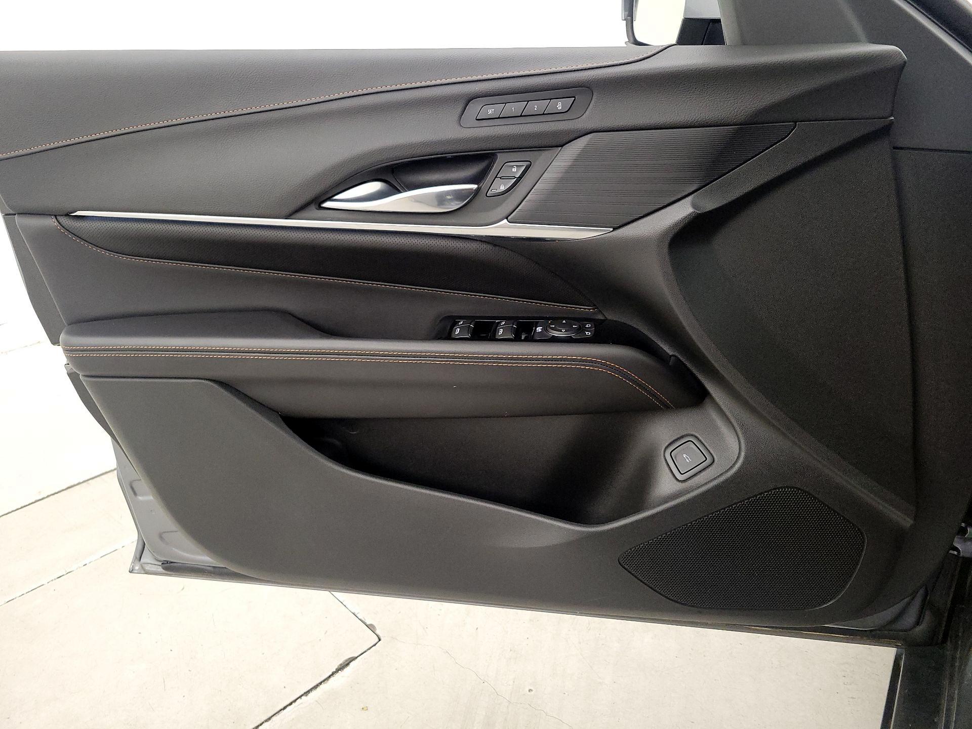 Thumbnail: 2021 Cadillac CT4 - 12