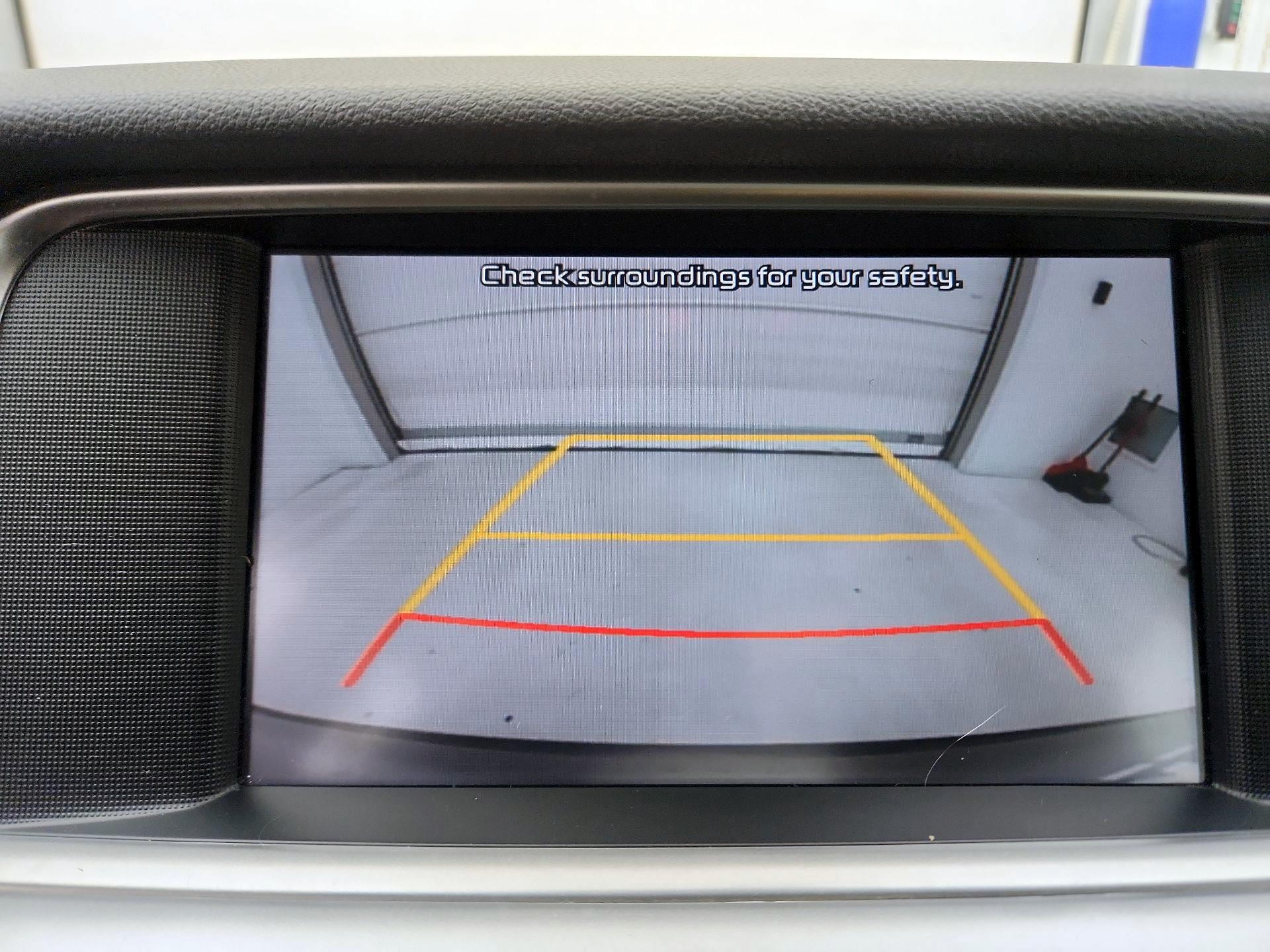 Thumbnail: 2020 Kia Optima - 15