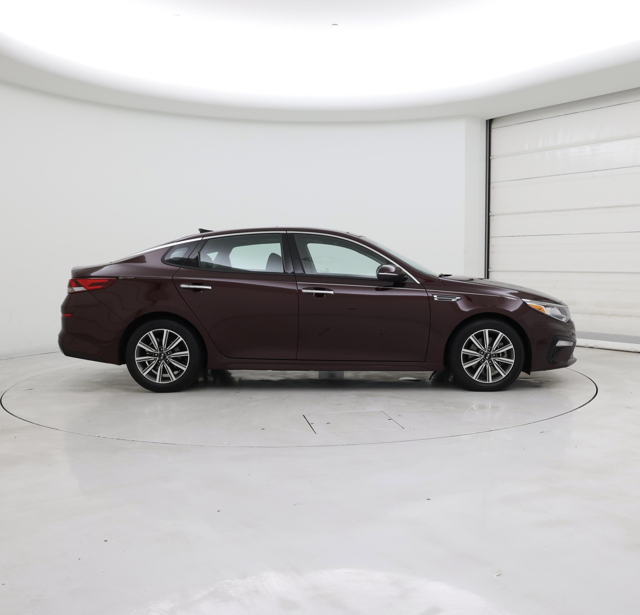 Thumbnail: 2020 Kia Optima - 7