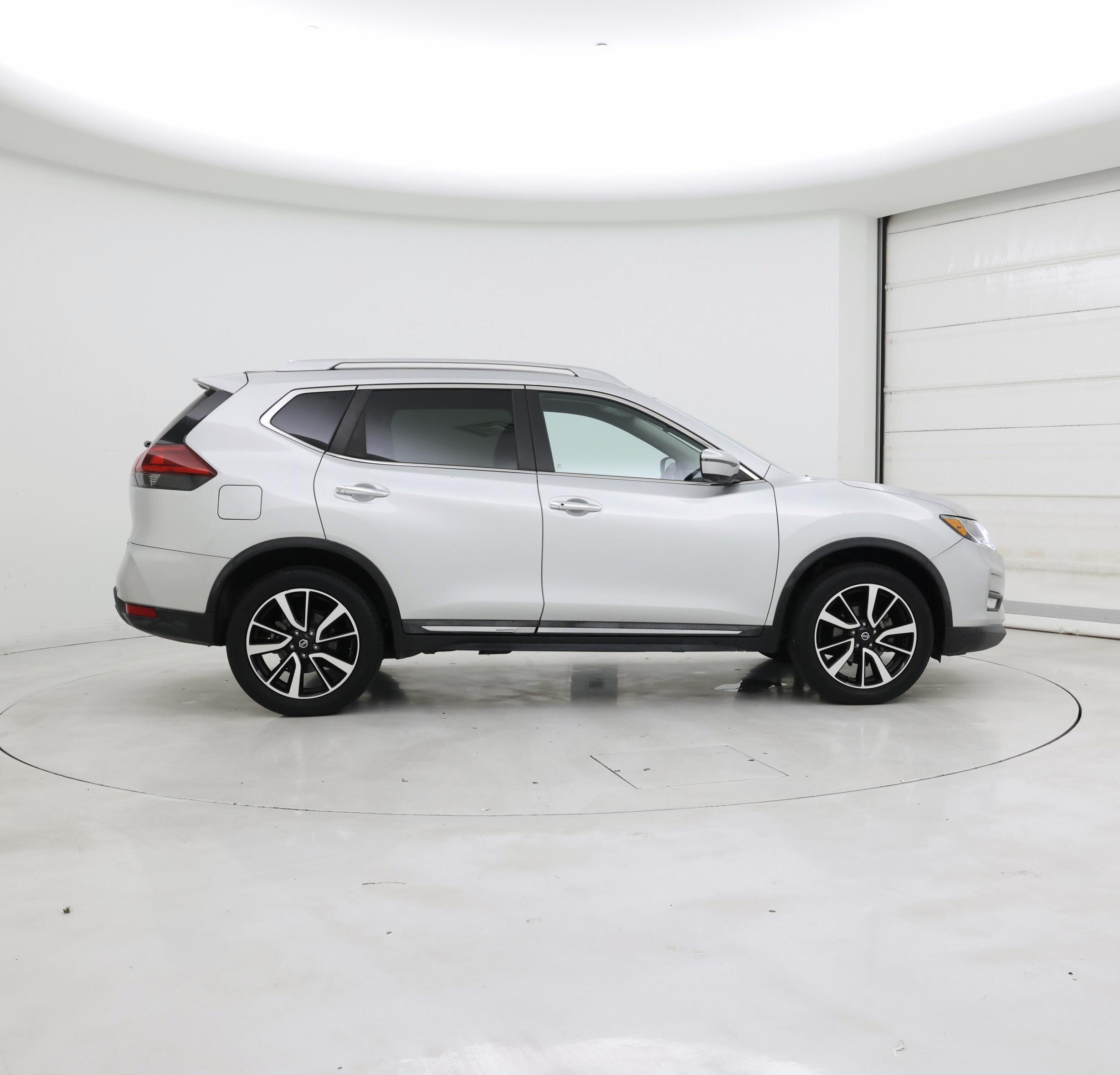 Thumbnail: 2020 Nissan Rogue - 7