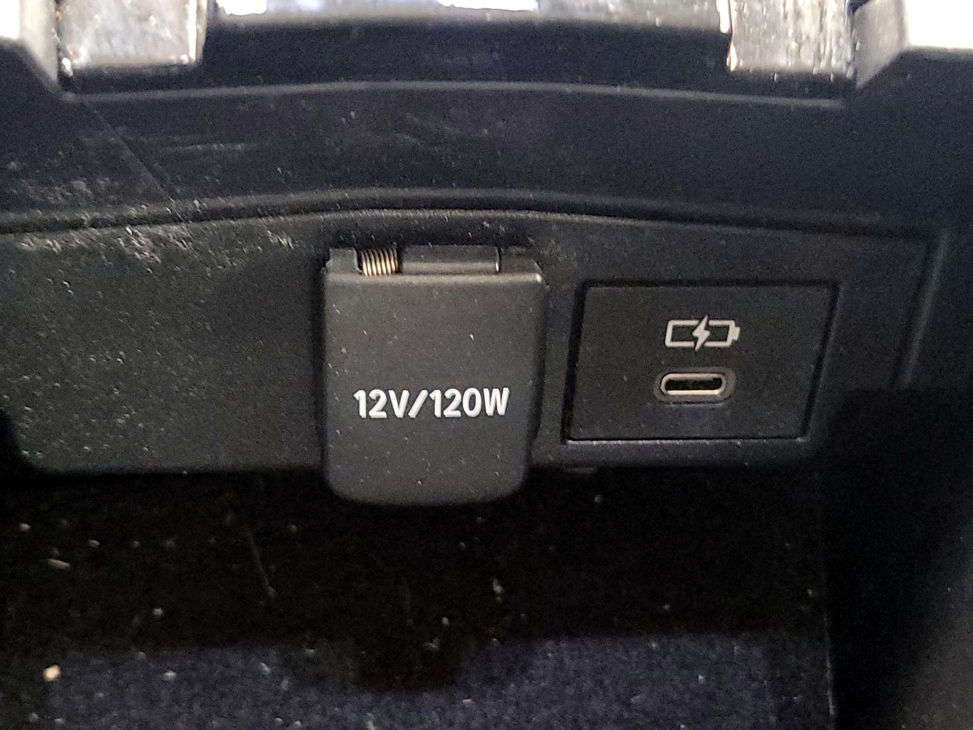 Thumbnail: 2022 Toyota Corolla - 18