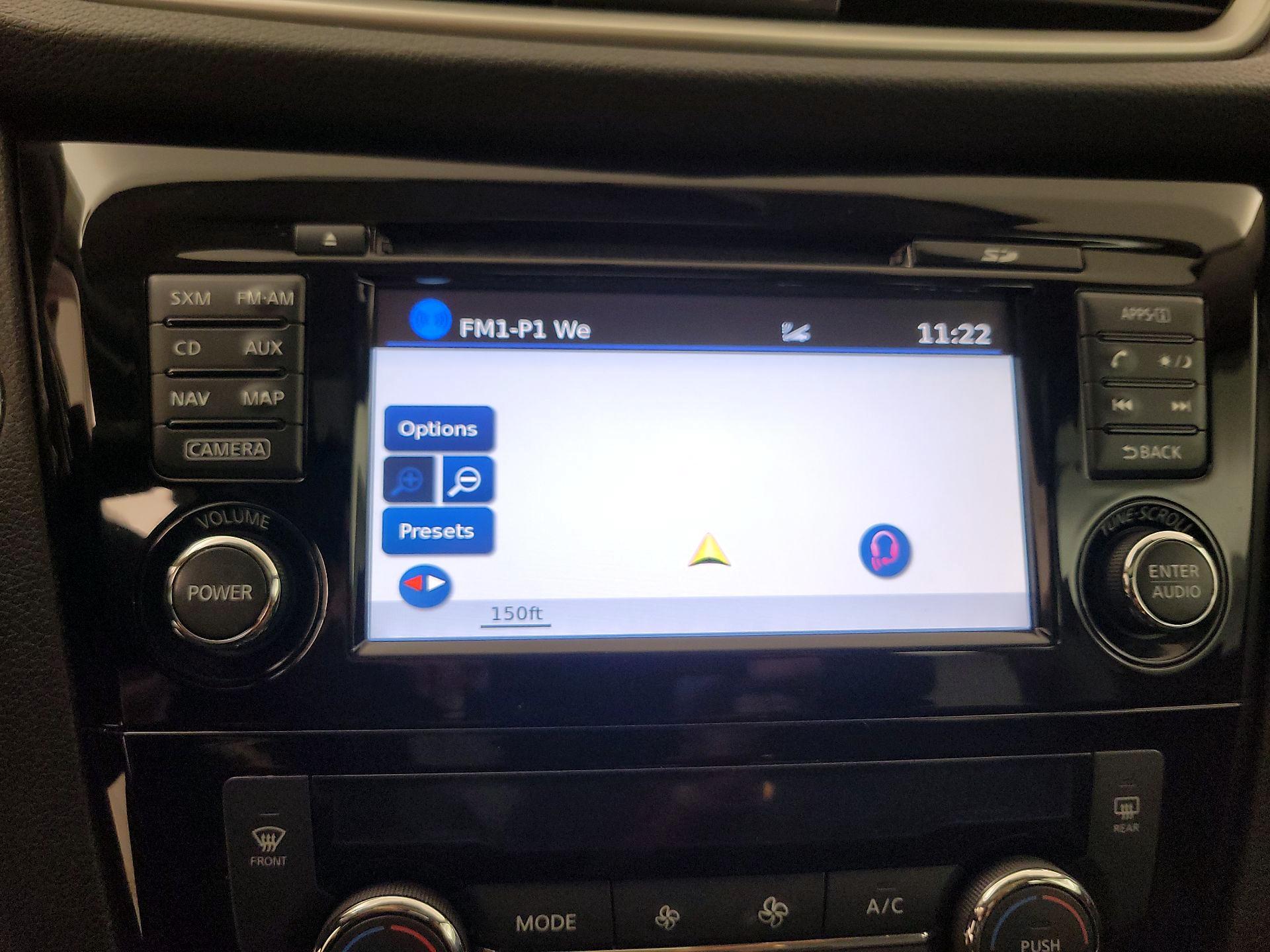 Thumbnail: 2016 Nissan Rogue - 14