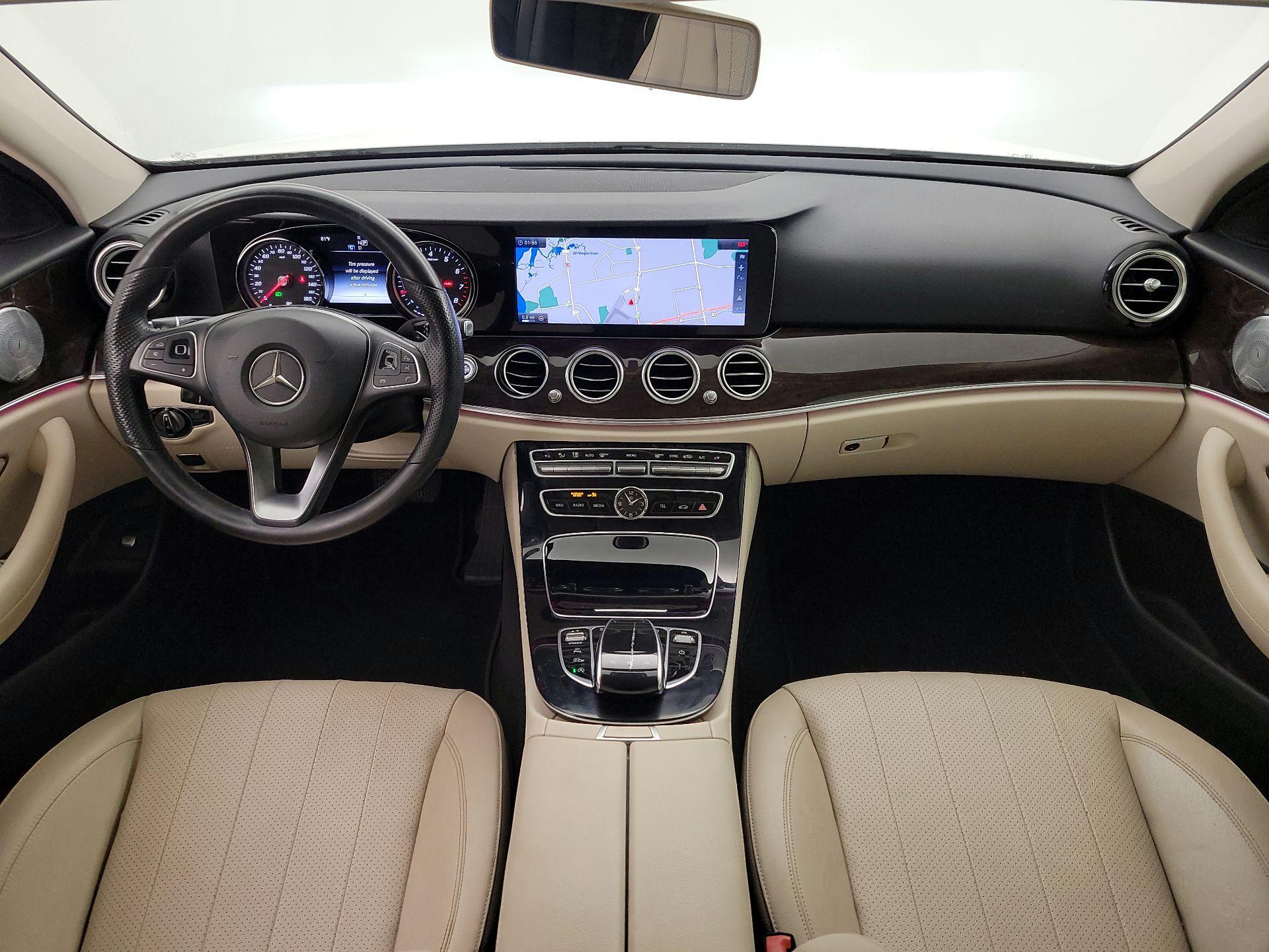 Thumbnail: 2017 Mercedes-Benz E-Class - 9