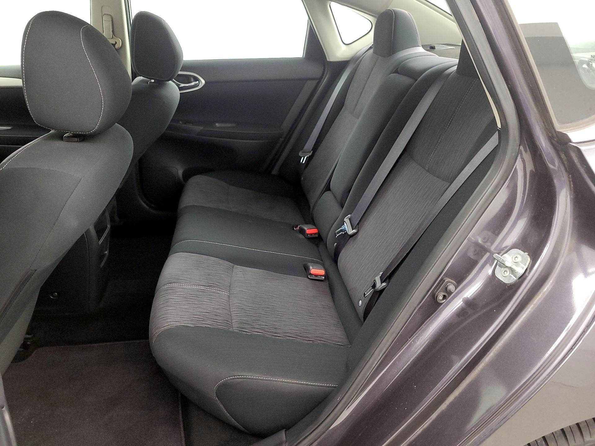 Thumbnail: 2014 Nissan Sentra - 18