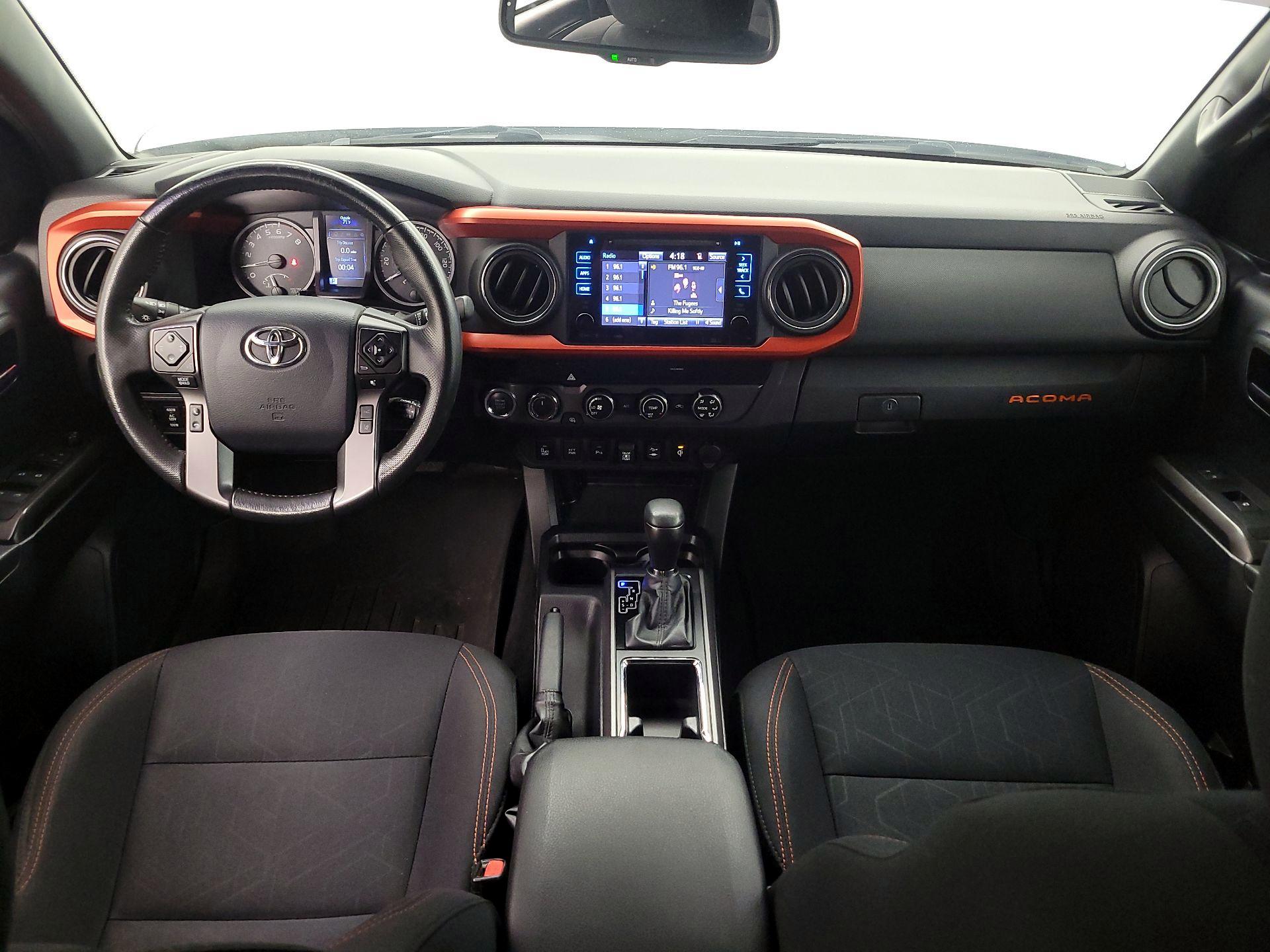 Thumbnail: 2019 Toyota Tacoma - 9