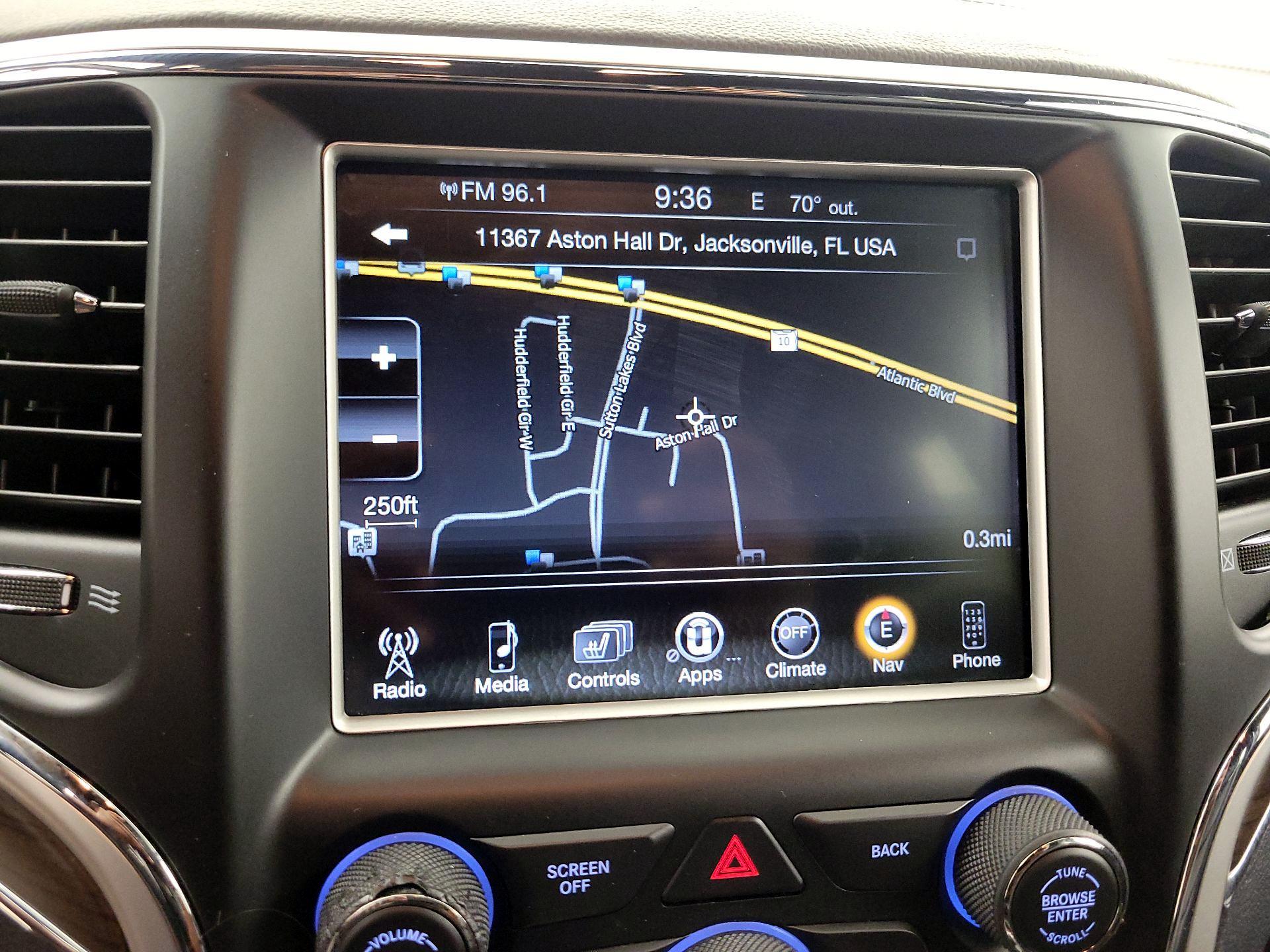 Thumbnail: 2014 Jeep Grand Cherokee - 14