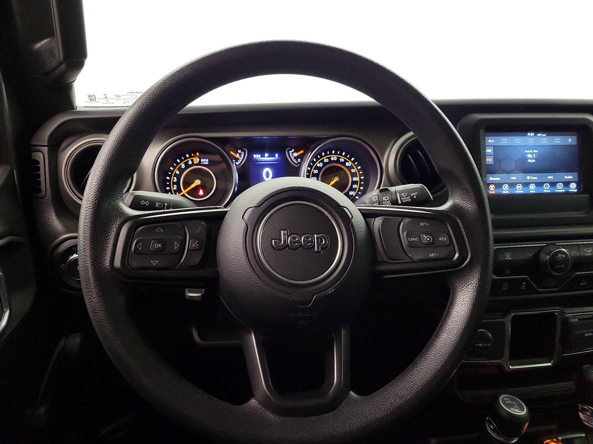 Thumbnail: 2022 Jeep Wrangler - 10