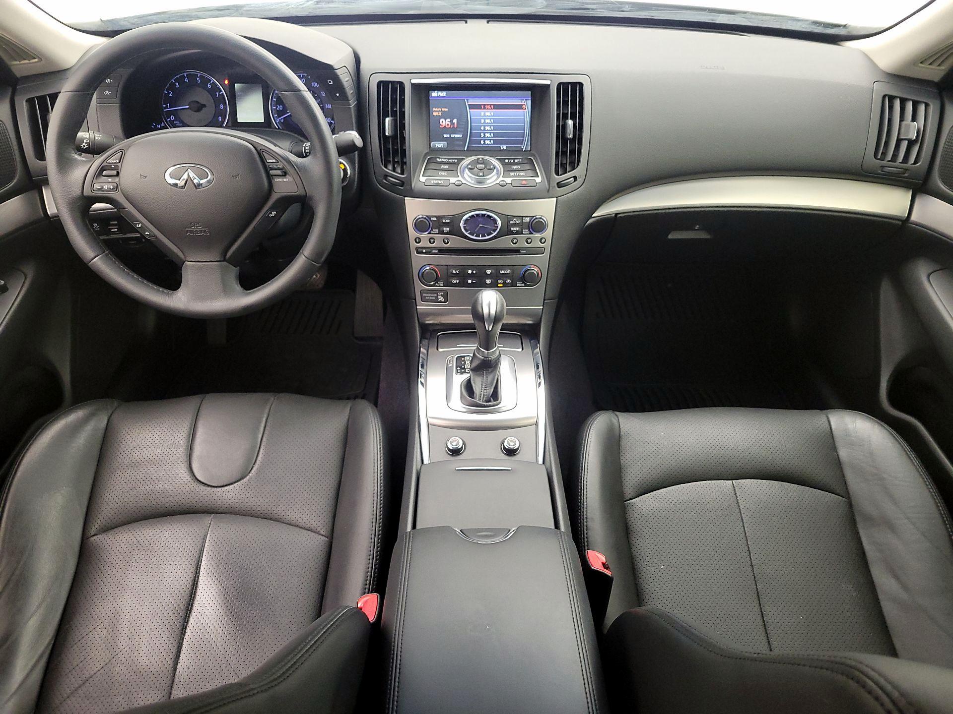 Thumbnail: 2015 INFINITI  - 9