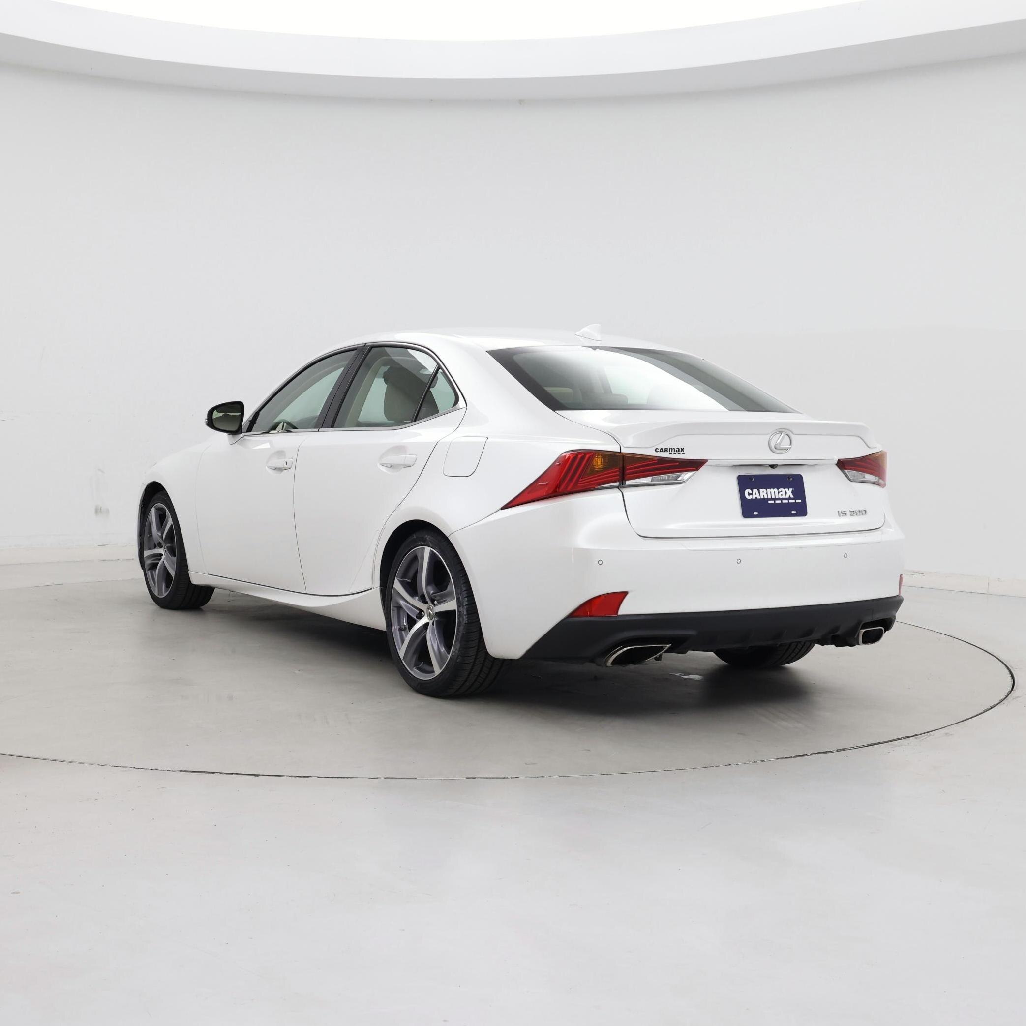 Thumbnail: 2018 Lexus IS - 2