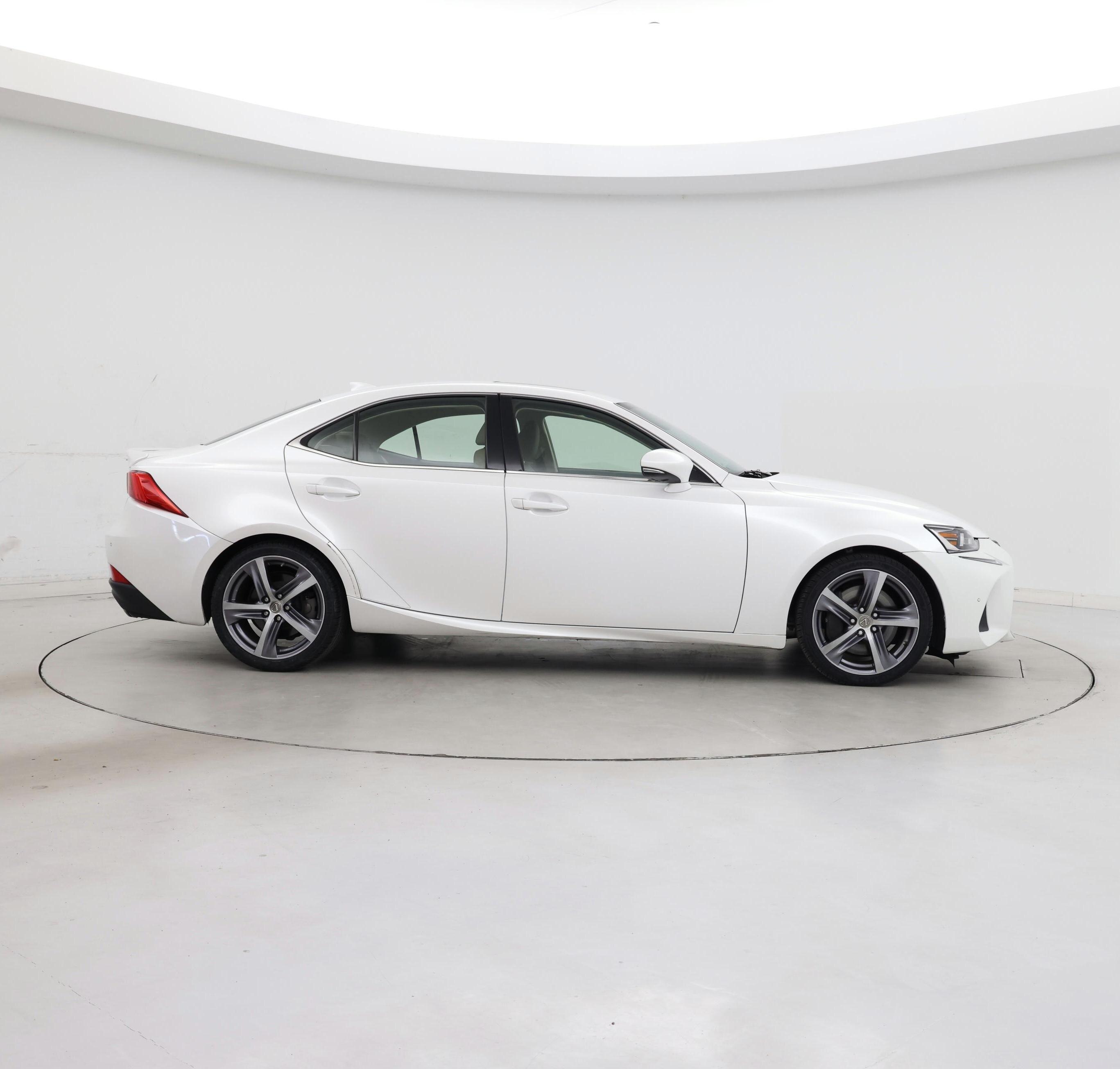 Thumbnail: 2018 Lexus IS - 7