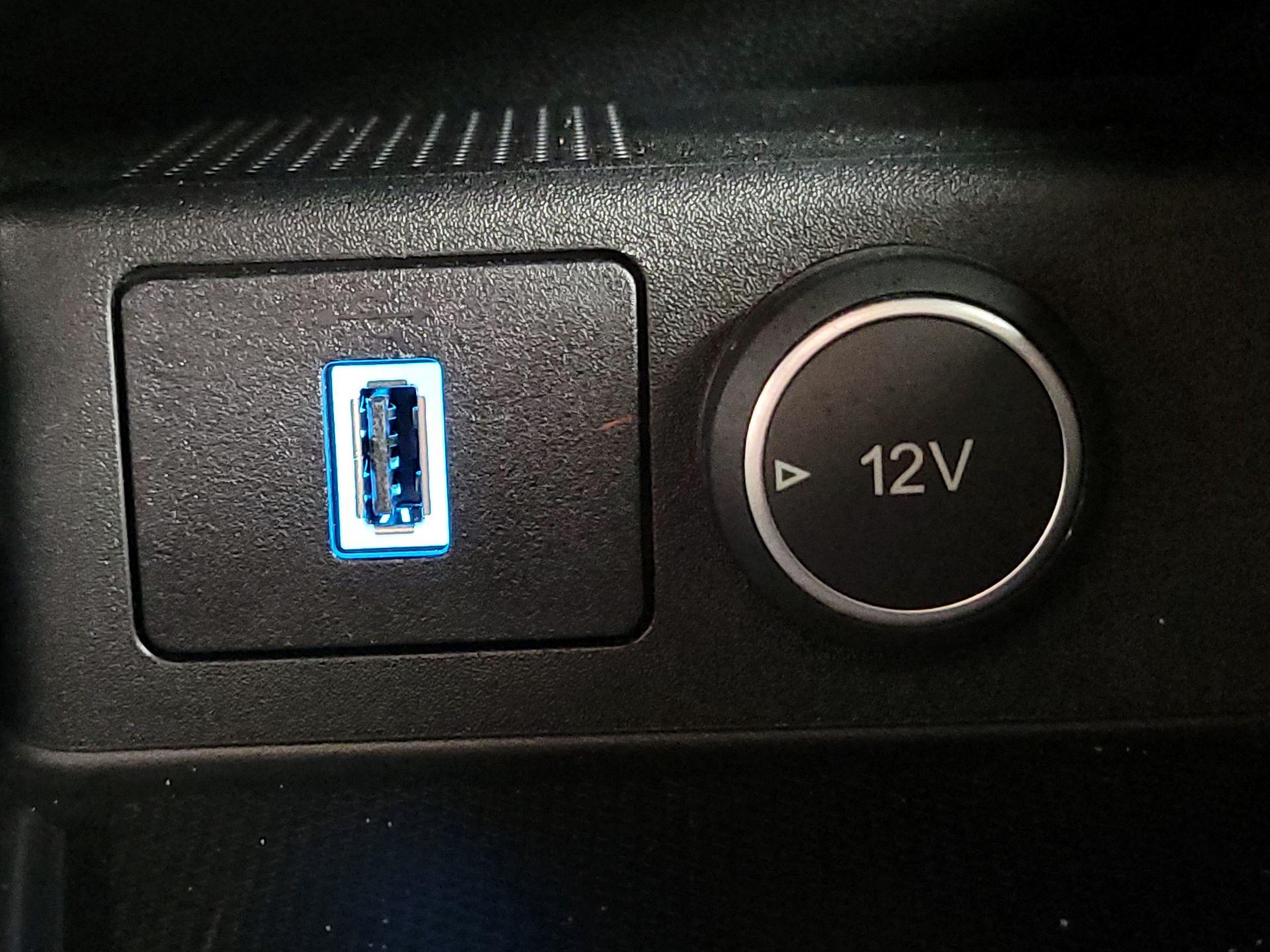 Thumbnail: 2020 Ford Escape - 19