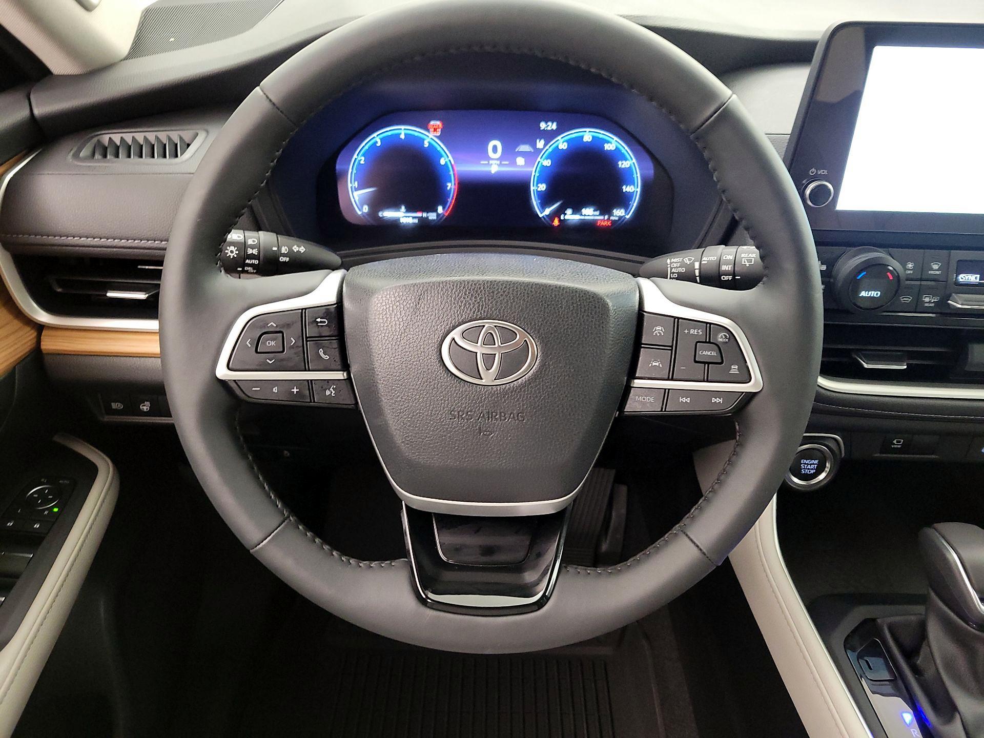 Thumbnail: 2025 Toyota Grand Highlander - 10