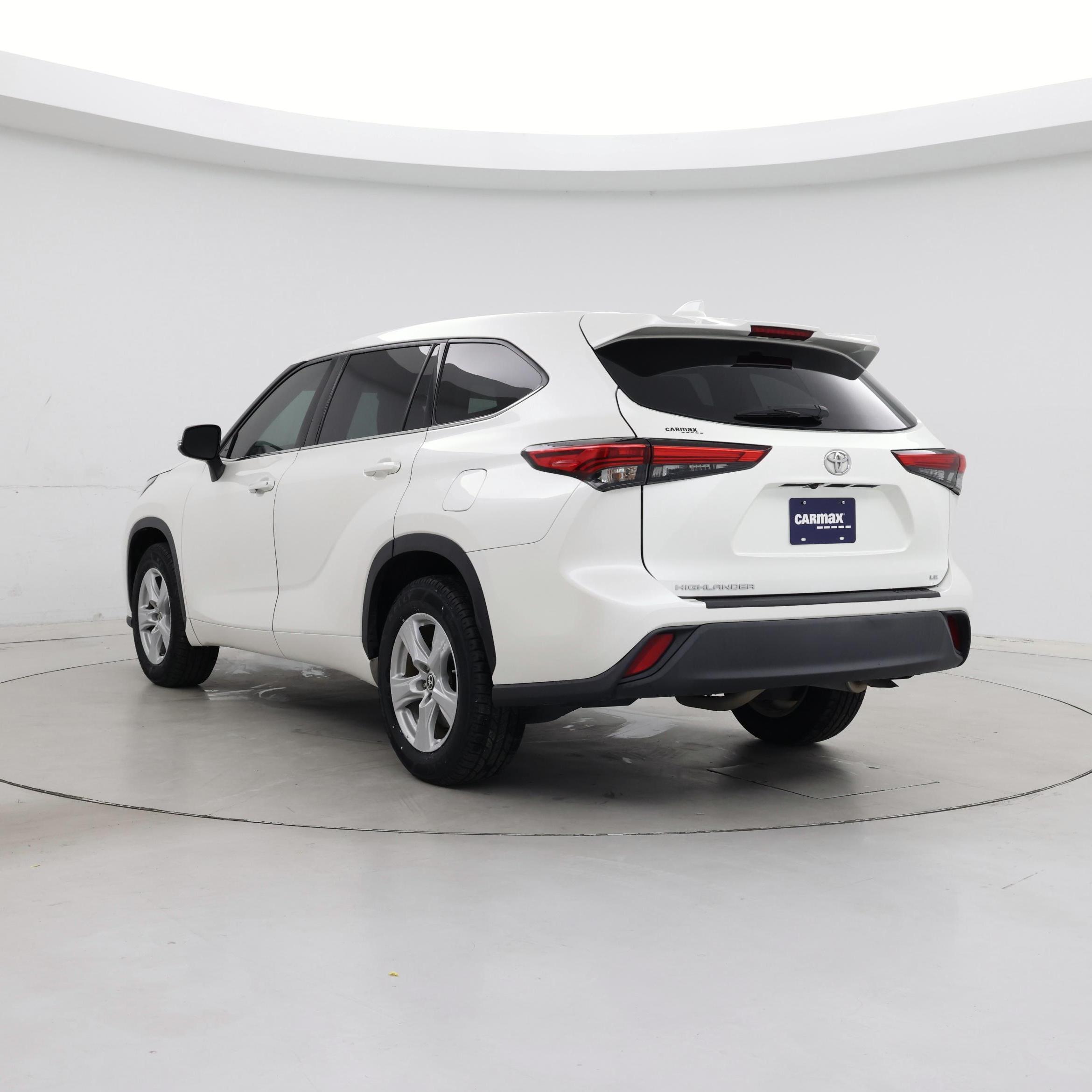 Thumbnail: 2020 Toyota Highlander - 2