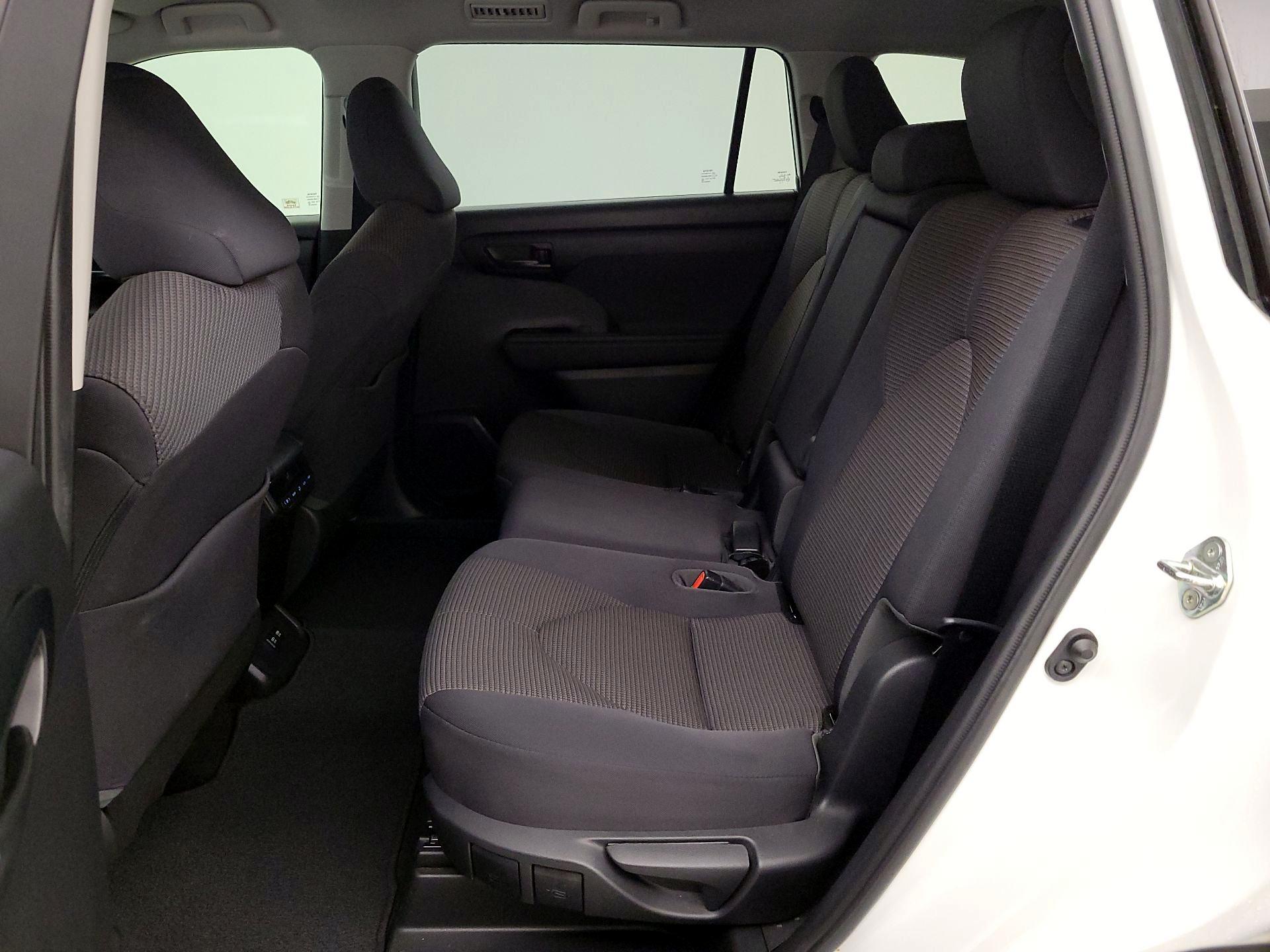 Thumbnail: 2020 Toyota Highlander - 19