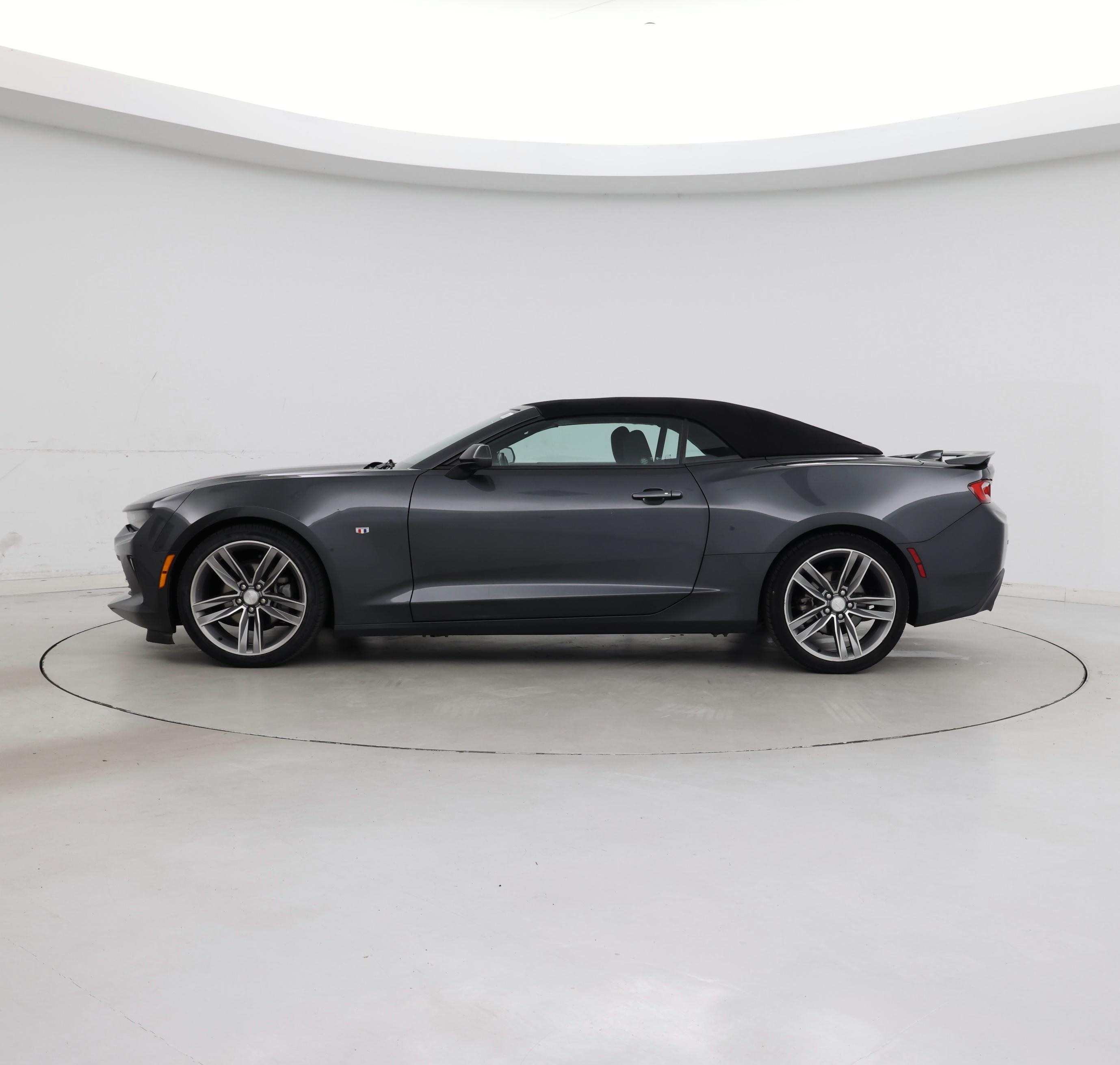 Thumbnail: 2017 Chevrolet Camaro - 3