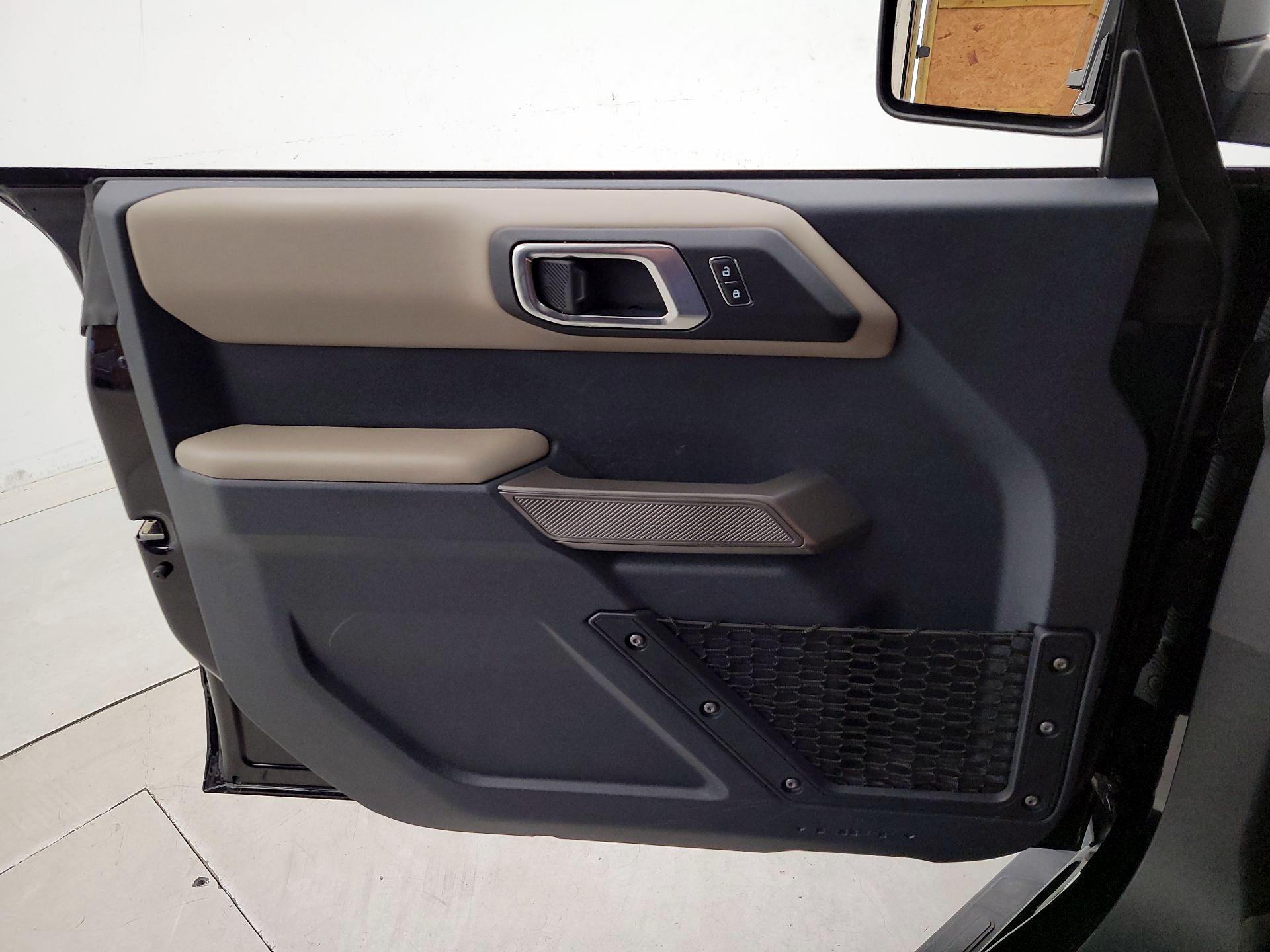 Thumbnail: 2023 Ford Bronco - 12