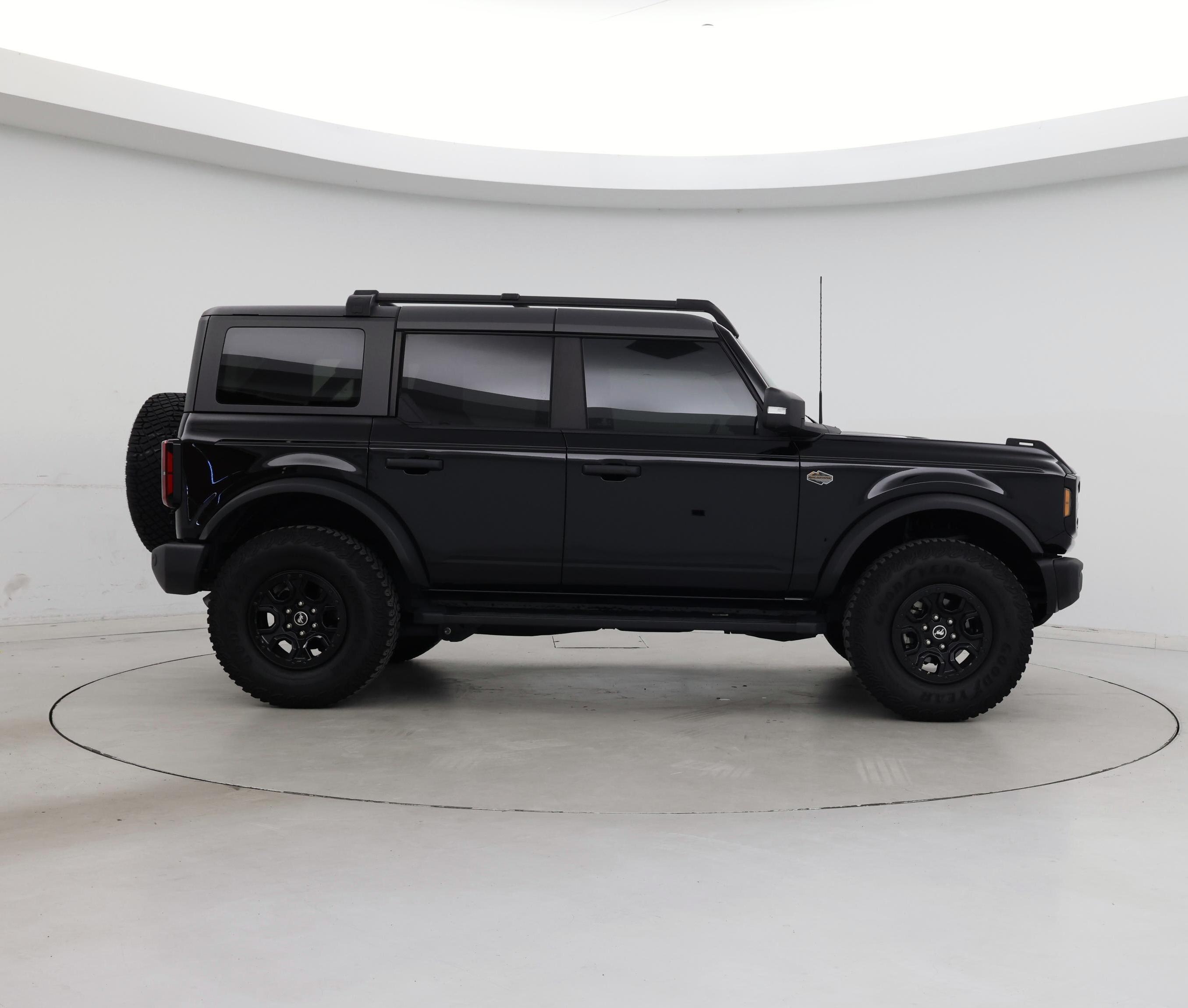 Thumbnail: 2023 Ford Bronco - 7