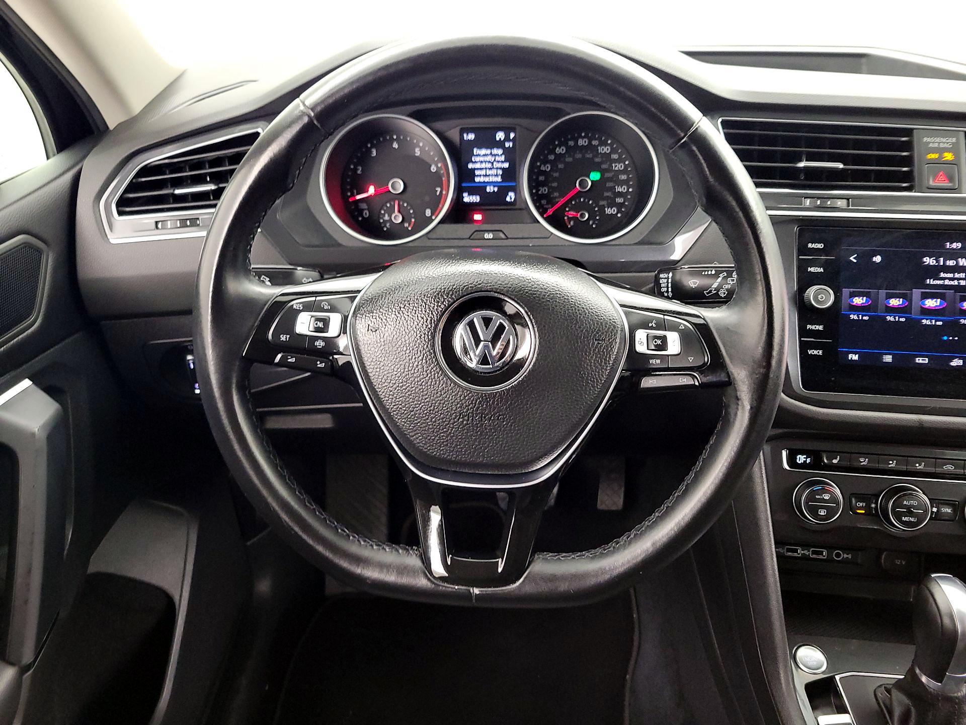 Thumbnail: 2019 Volkswagen Tiguan - 10