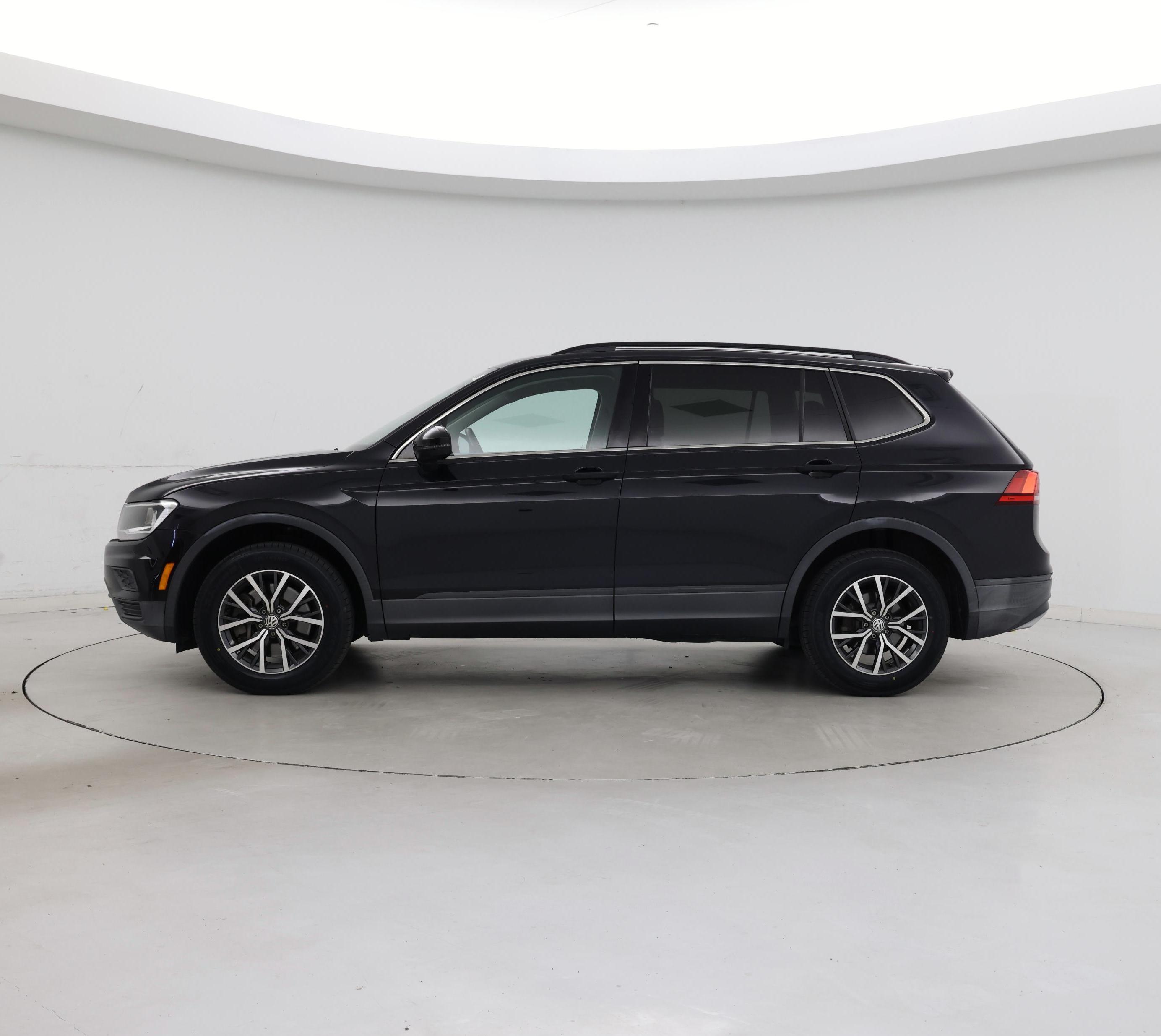 Thumbnail: 2019 Volkswagen Tiguan - 3
