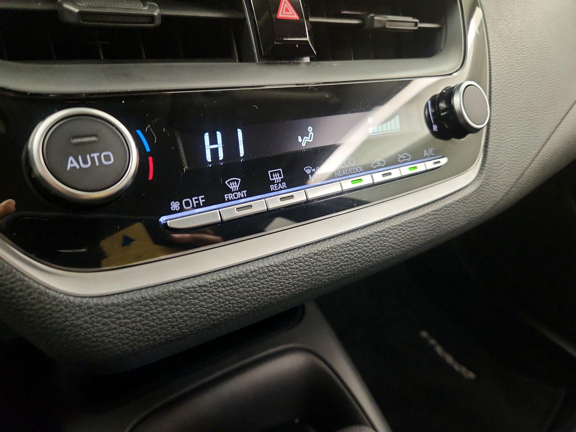 Thumbnail: 2024 Toyota Corolla - 16