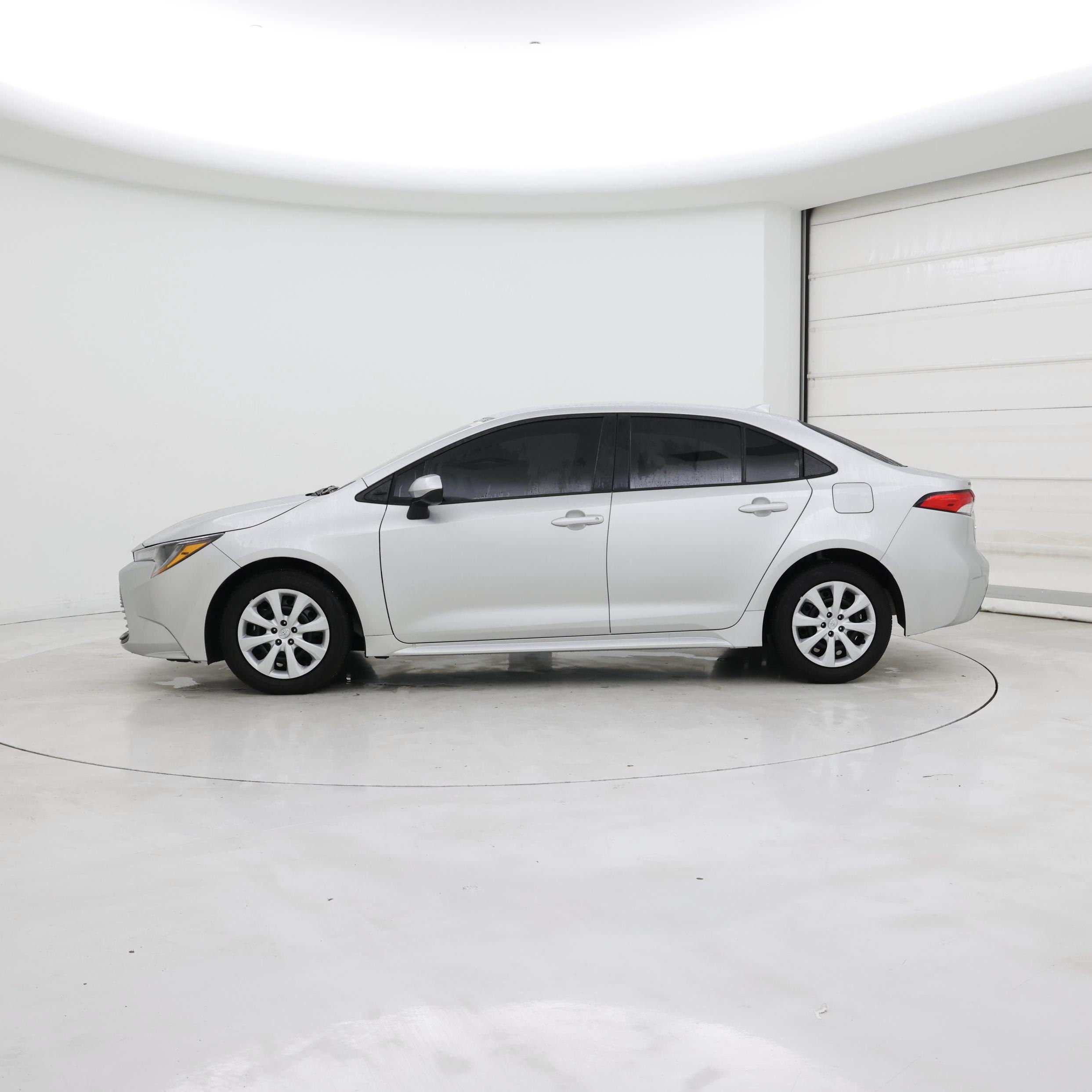 Thumbnail: 2024 Toyota Corolla - 3