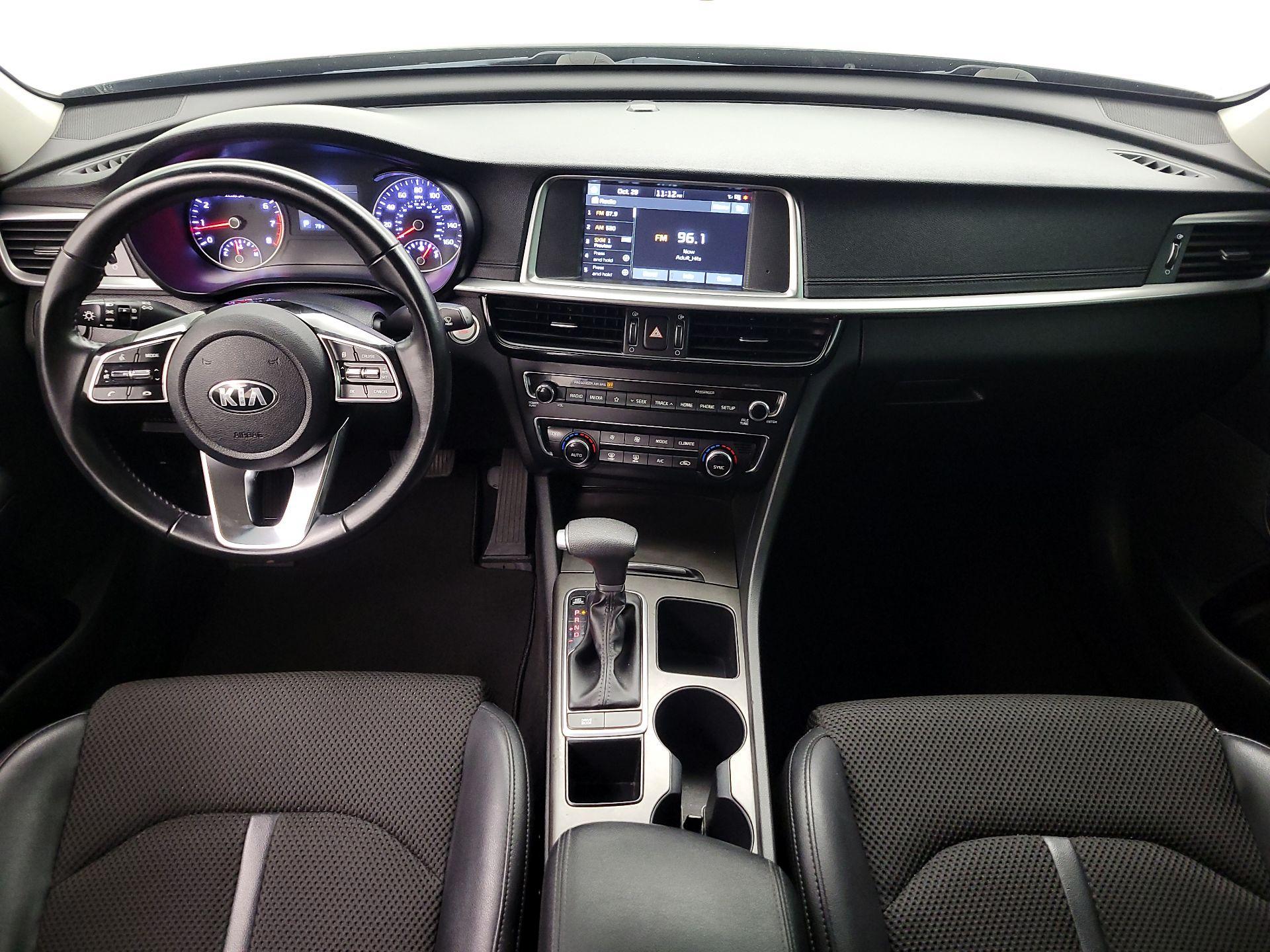 Thumbnail: 2019 Kia Optima - 9