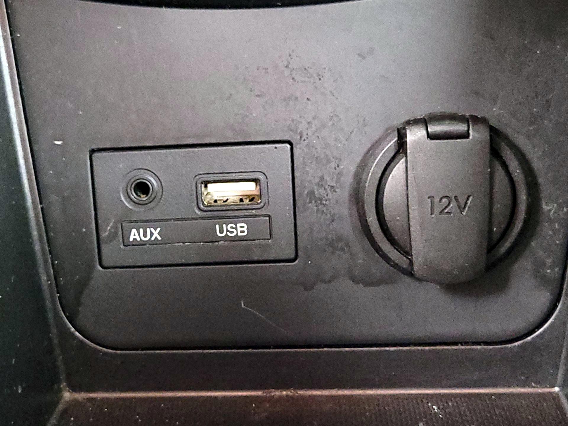 Thumbnail: 2016 Hyundai Accent - 17