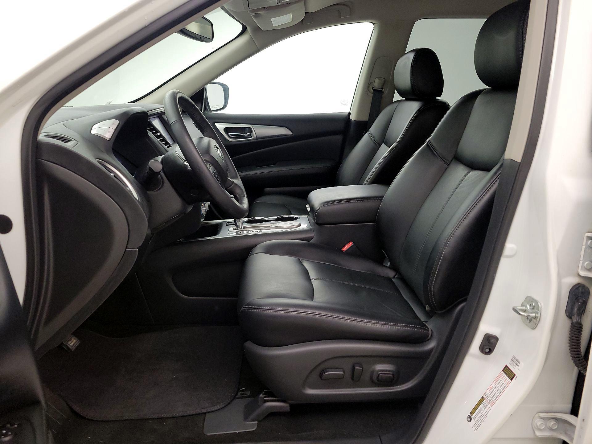 Thumbnail: 2018 Nissan Pathfinder - 11