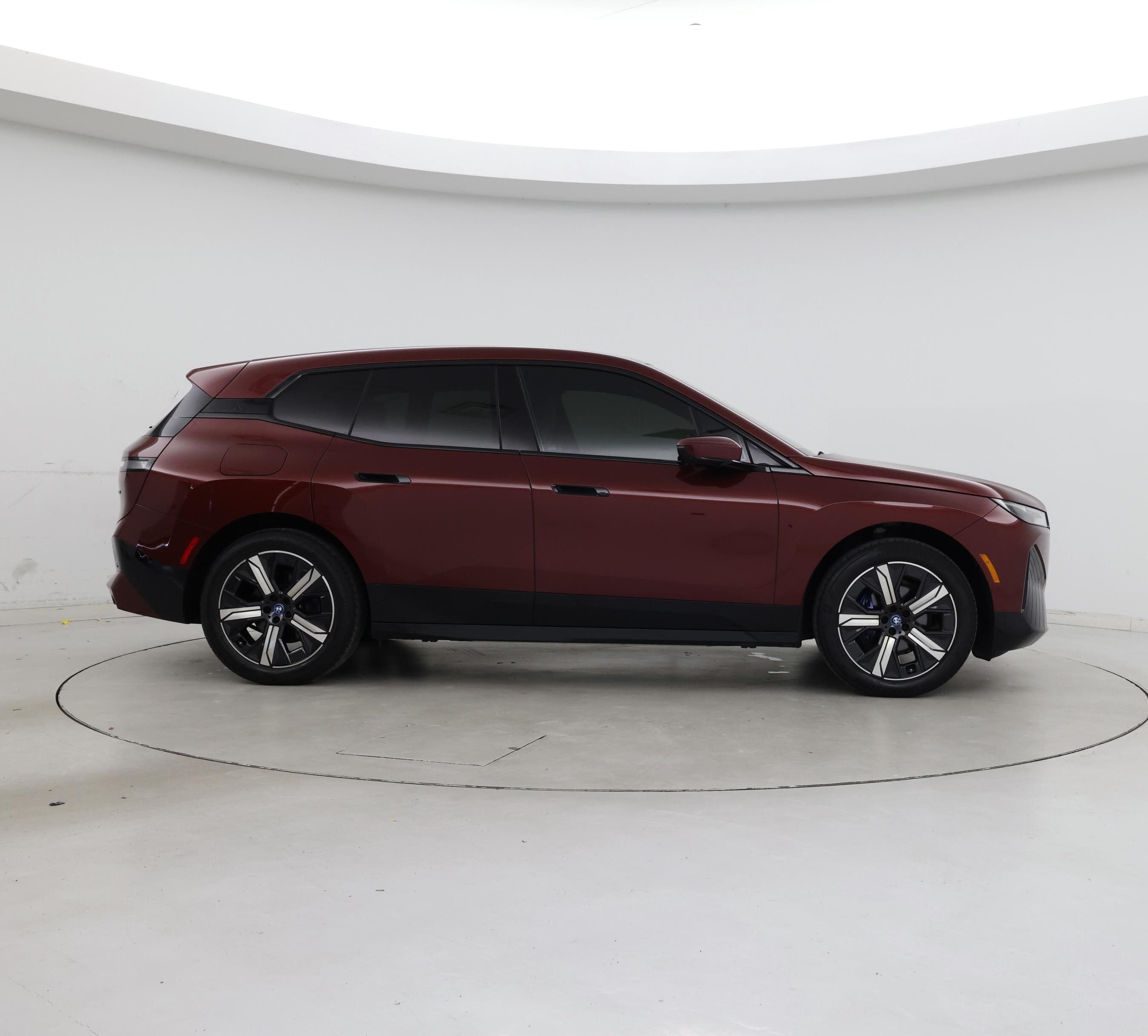 Thumbnail: 2022 BMW iX - 7