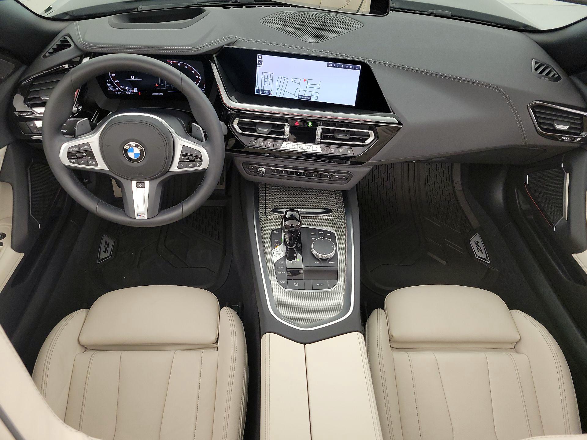 Thumbnail: 2025 BMW Z4 - 9