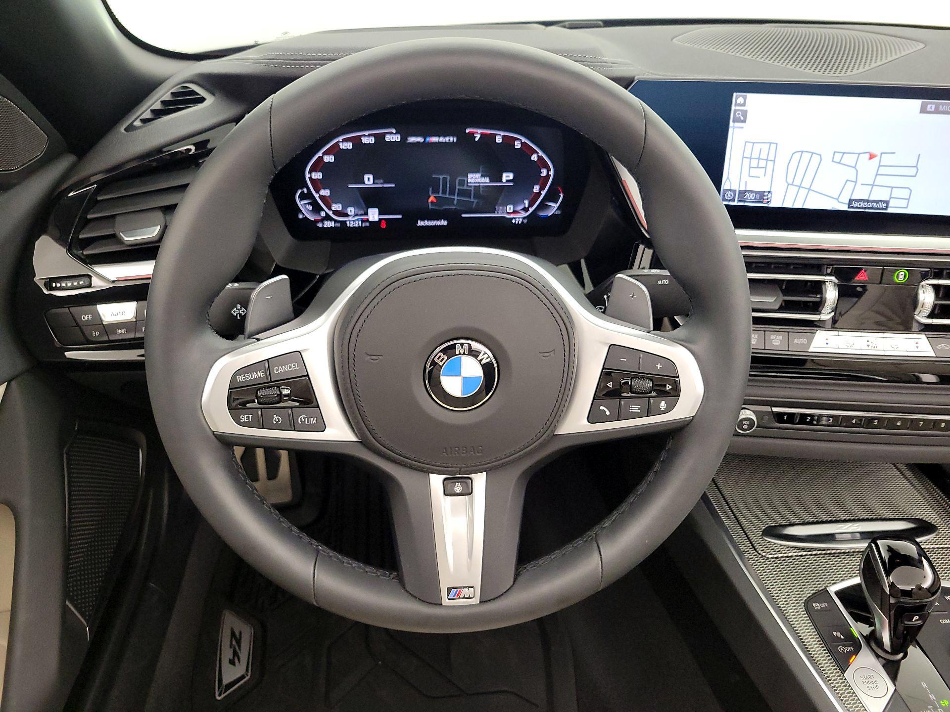 Thumbnail: 2025 BMW Z4 - 10