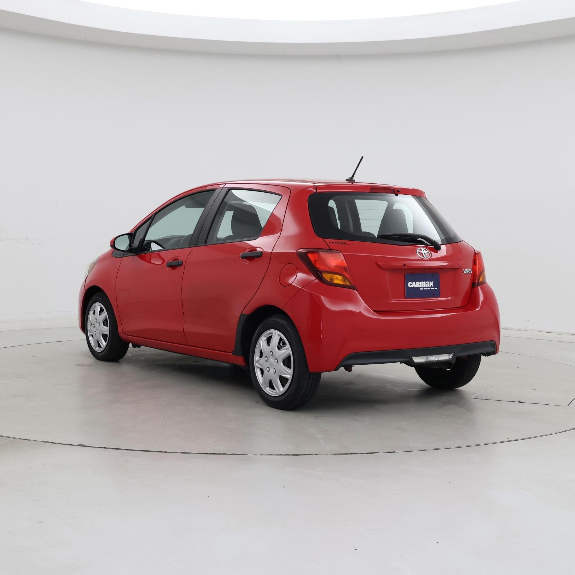 Thumbnail: 2016 Toyota Yaris - 2