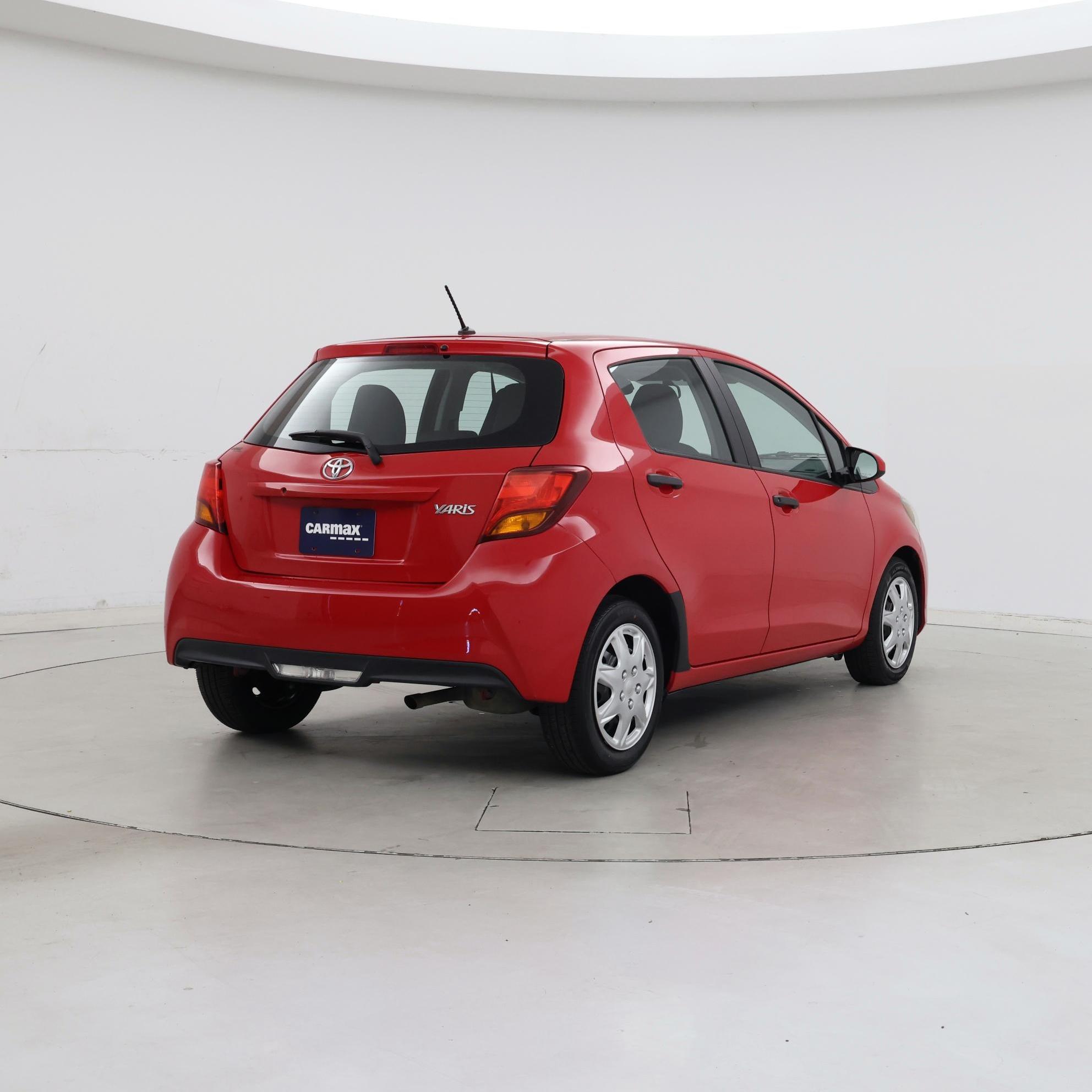 Thumbnail: 2016 Toyota Yaris - 8