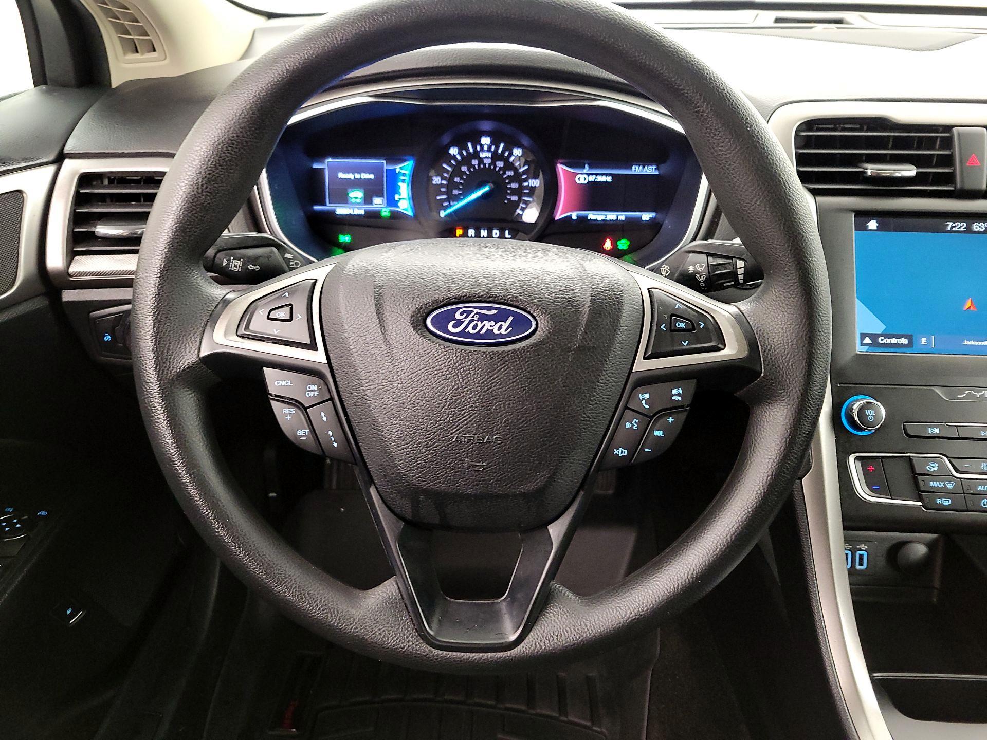 Thumbnail: 2019 Ford Fusion - 10