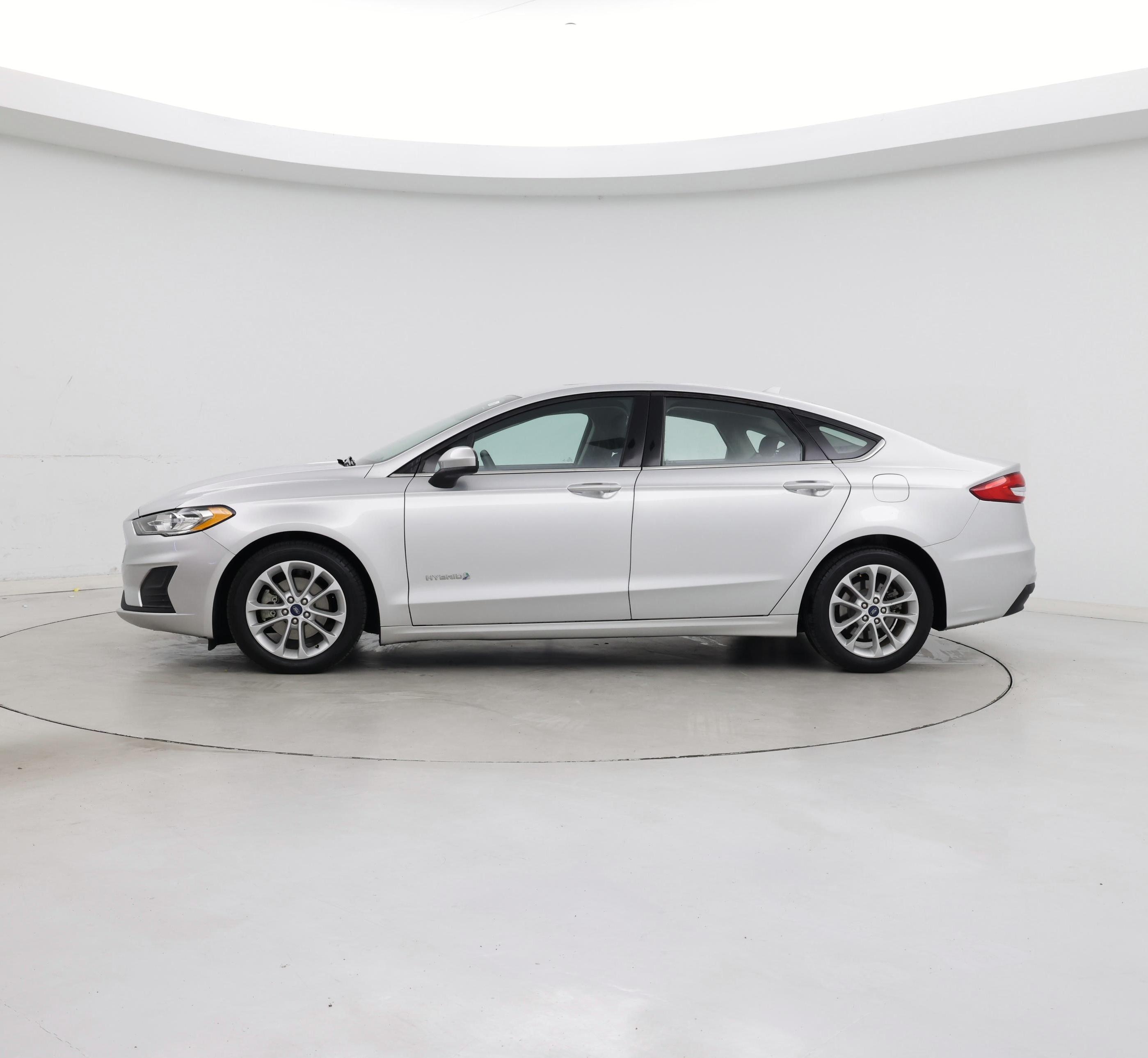 Thumbnail: 2019 Ford Fusion - 3